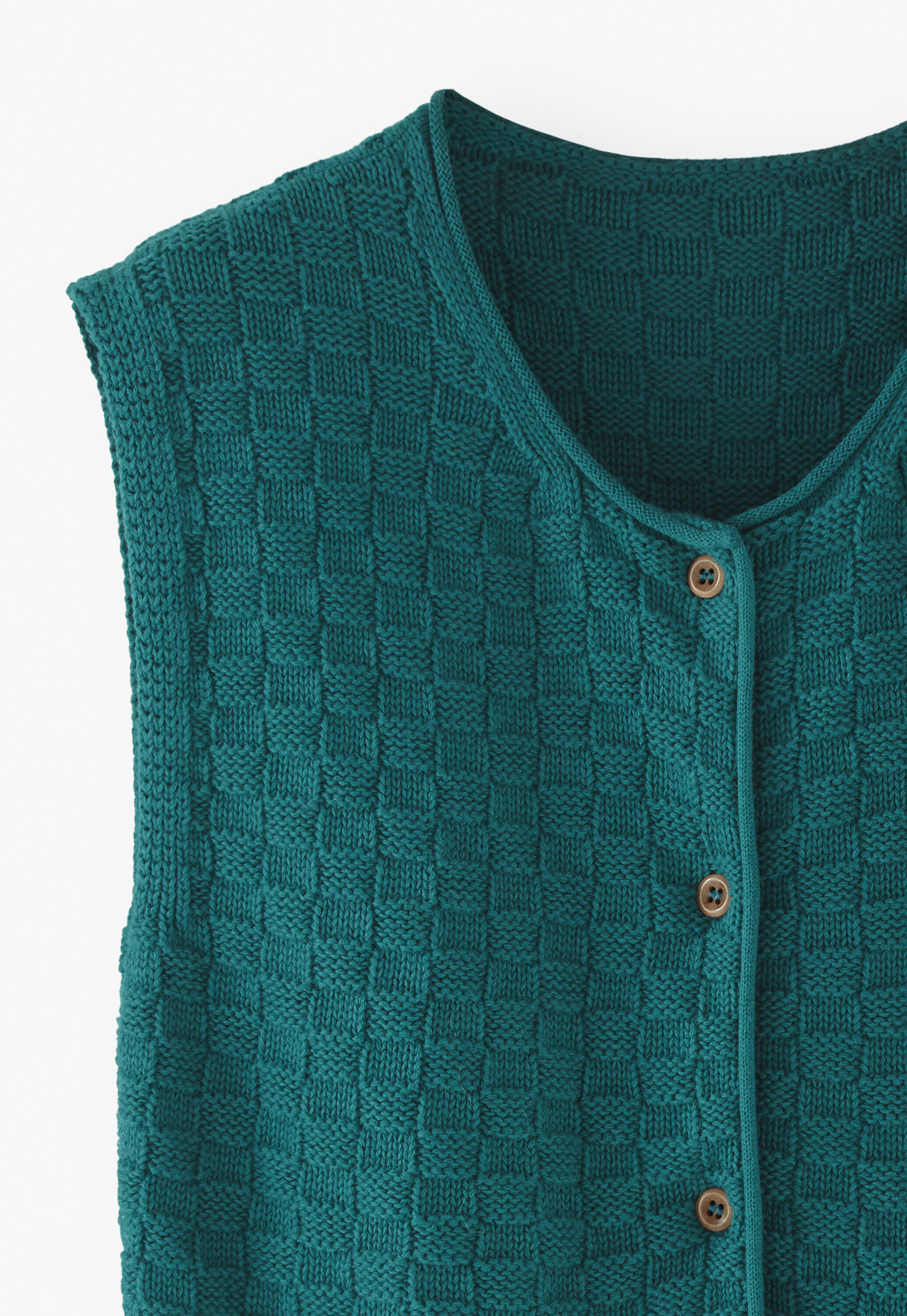 Basket-stitch sleeveless sweater