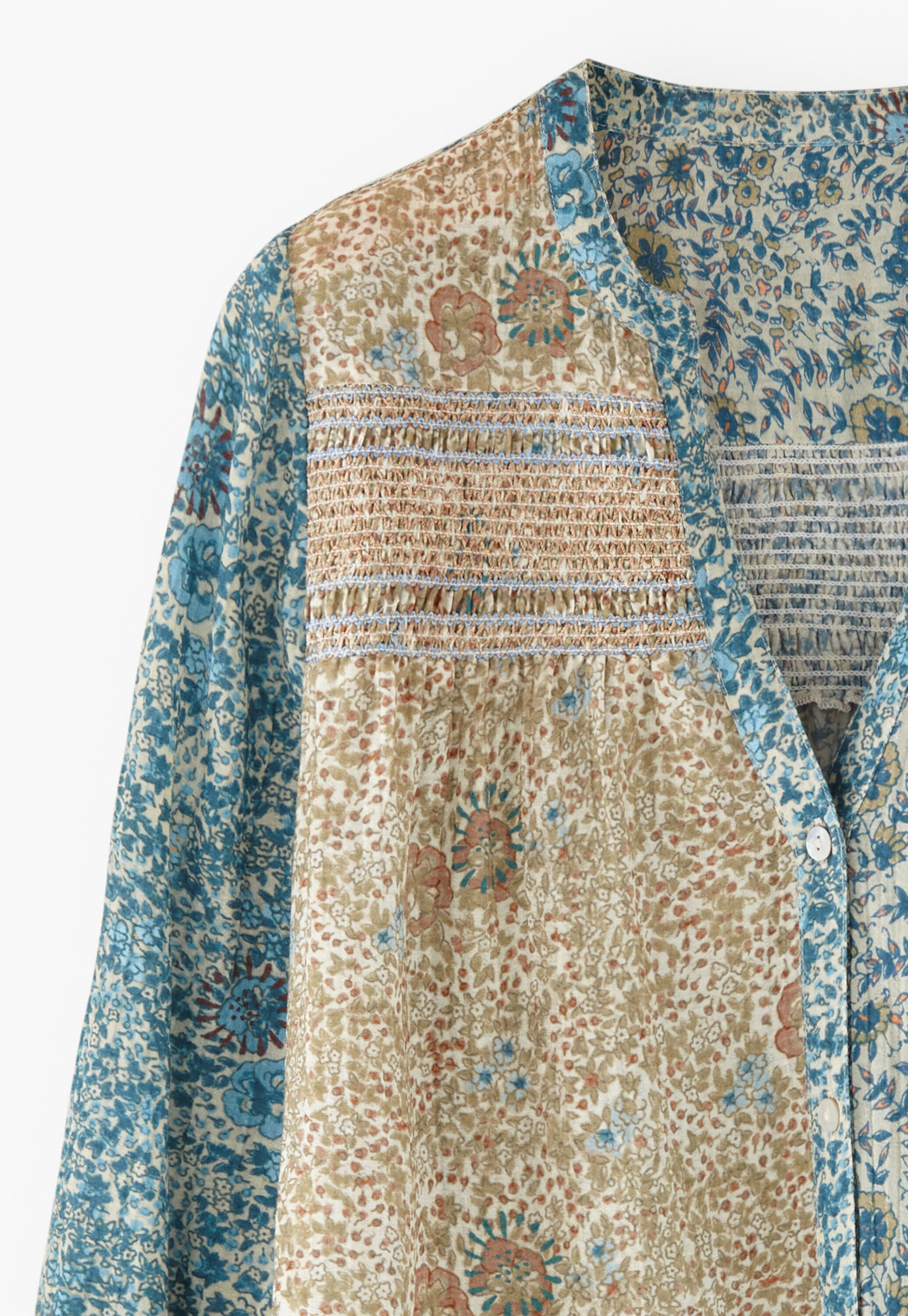 Printed shirring blouse