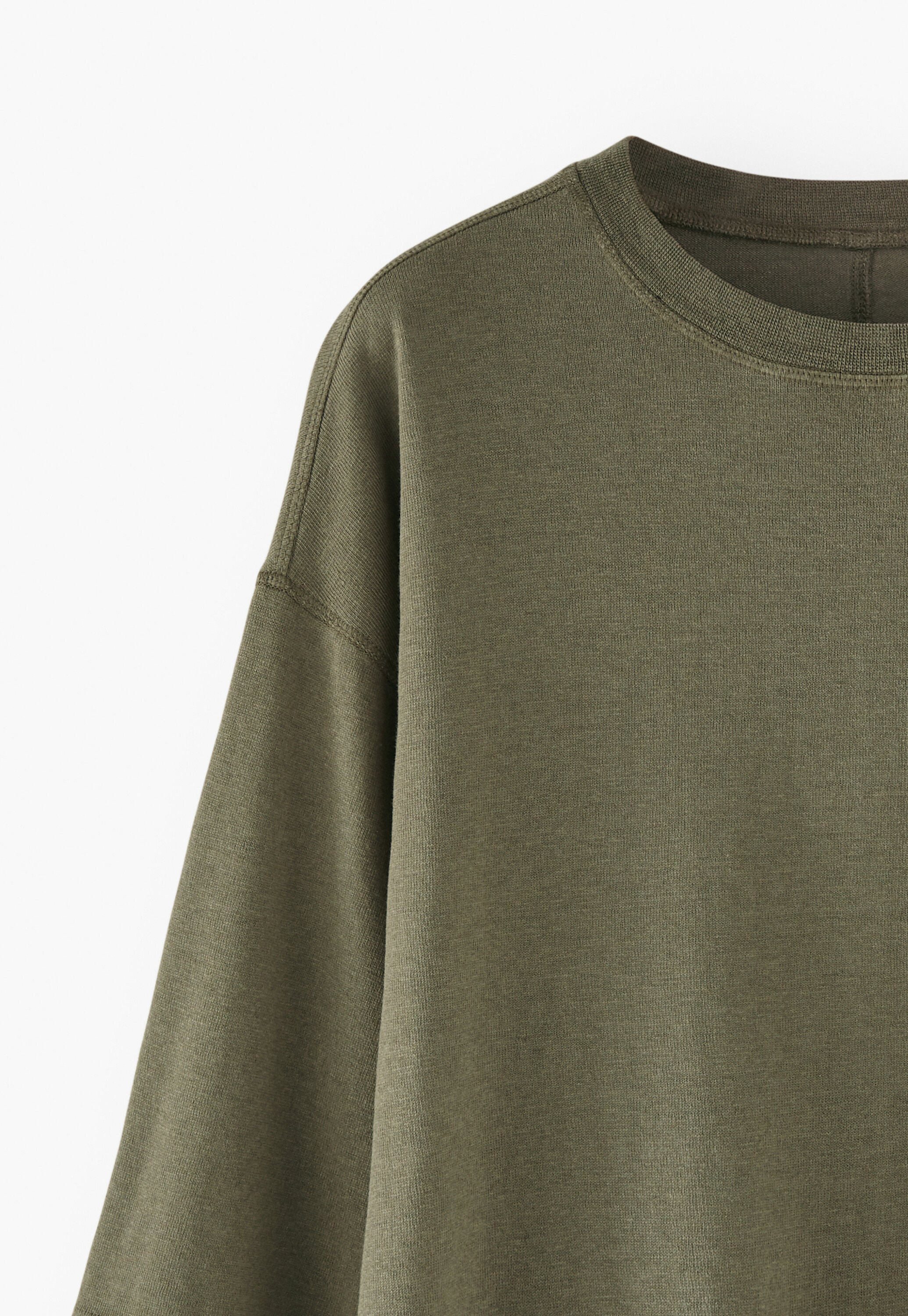 Drop-shoulder top