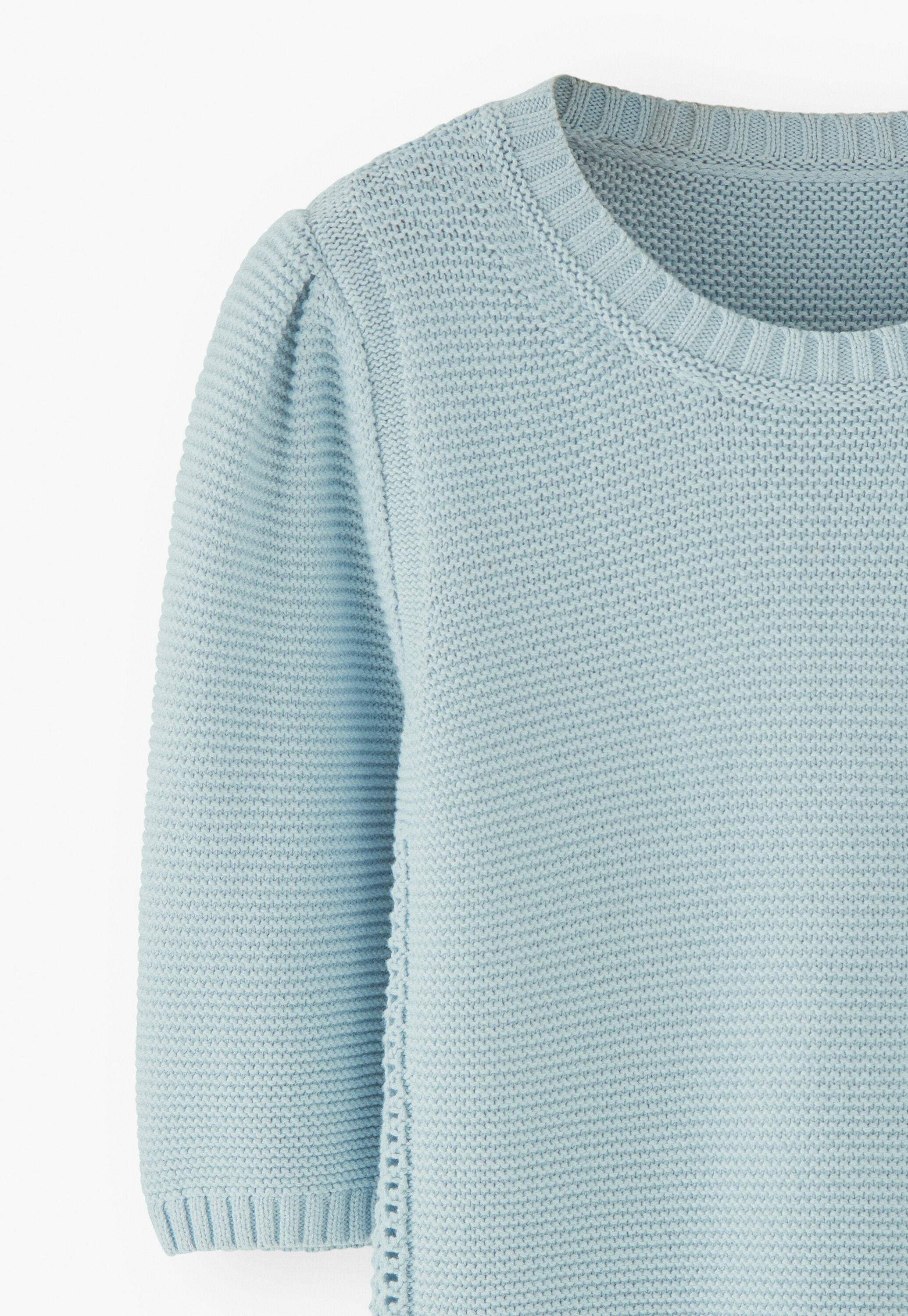 Short-sleeve sweater