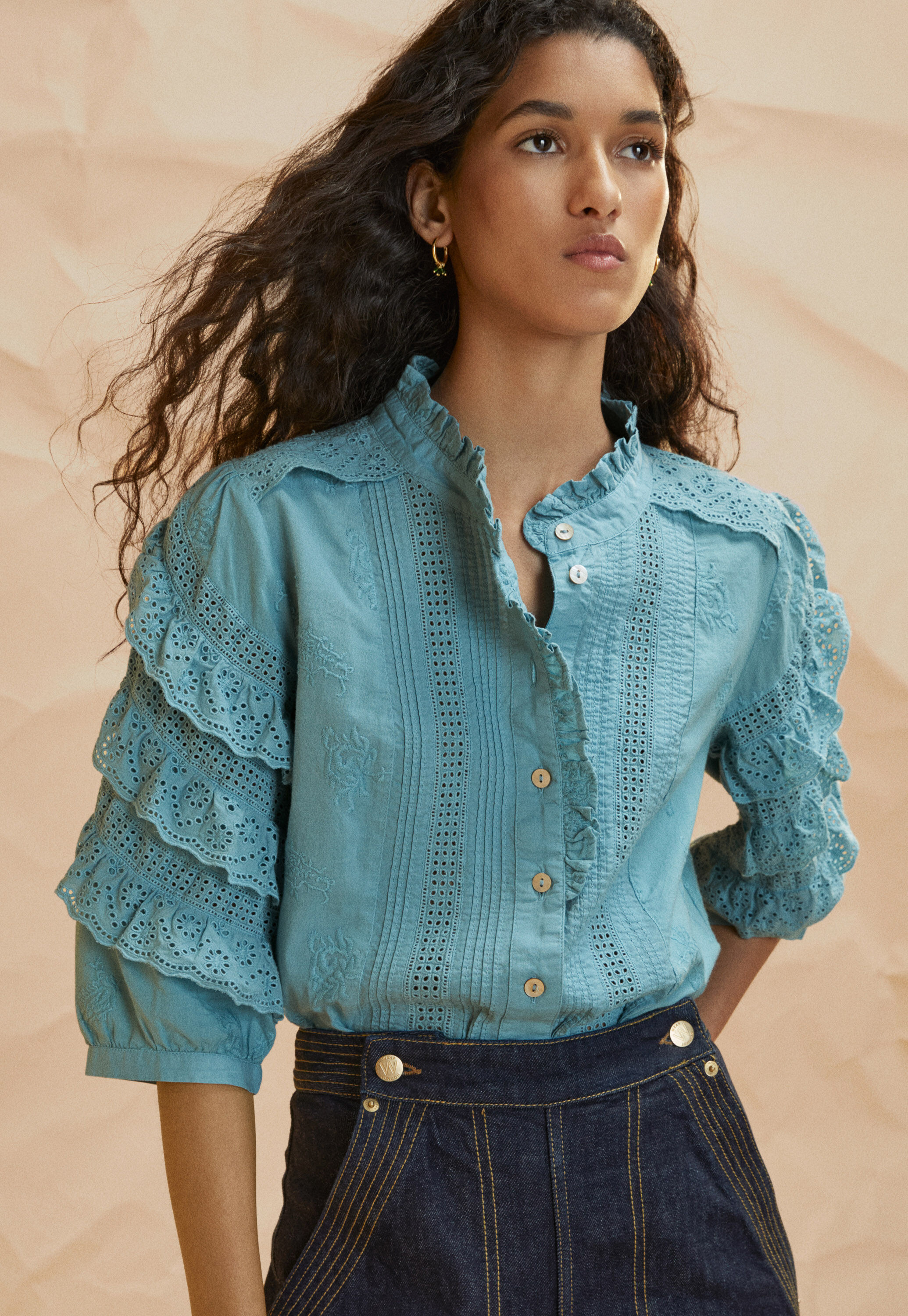 Schiffli blouse