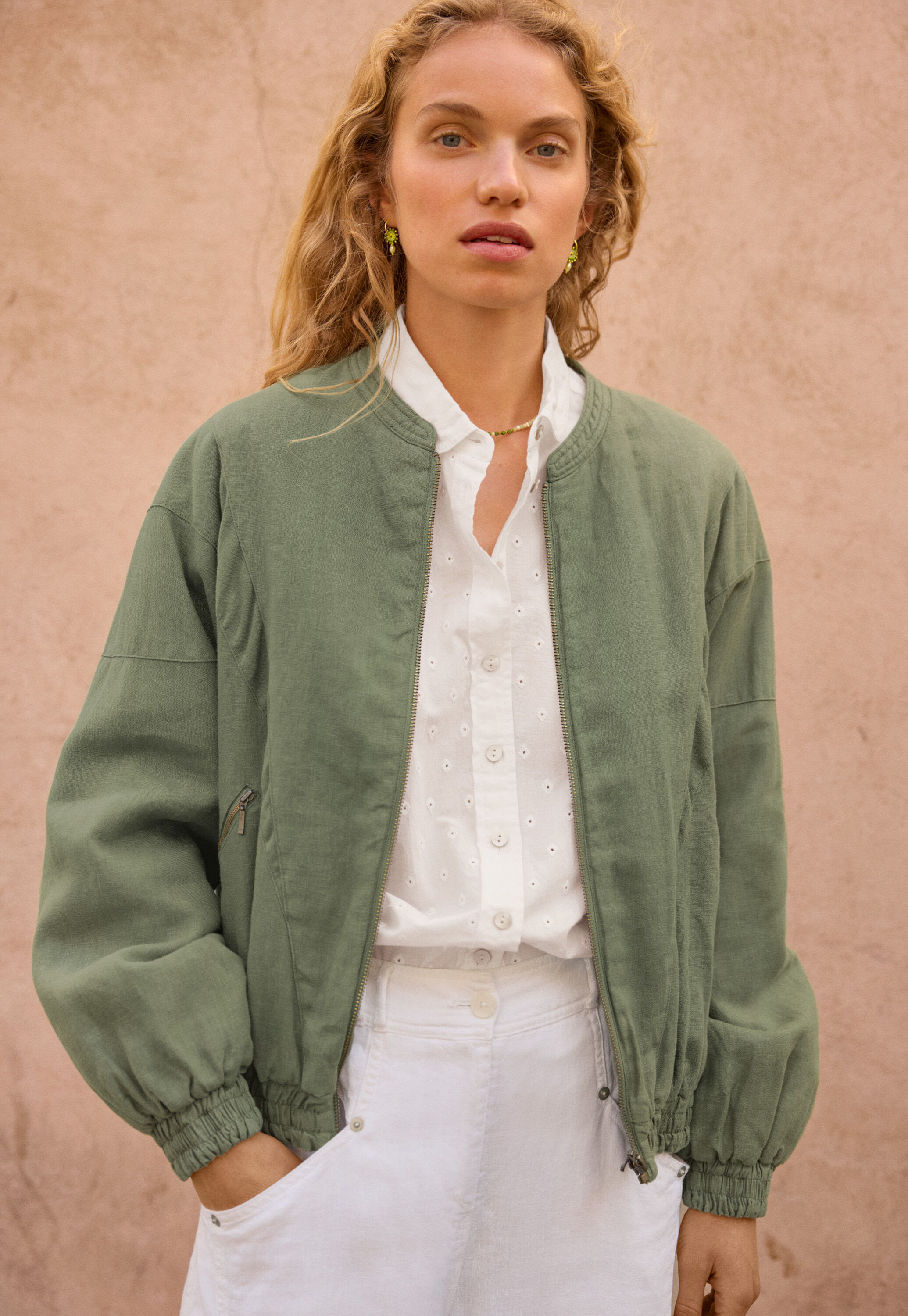 Bomber jacket