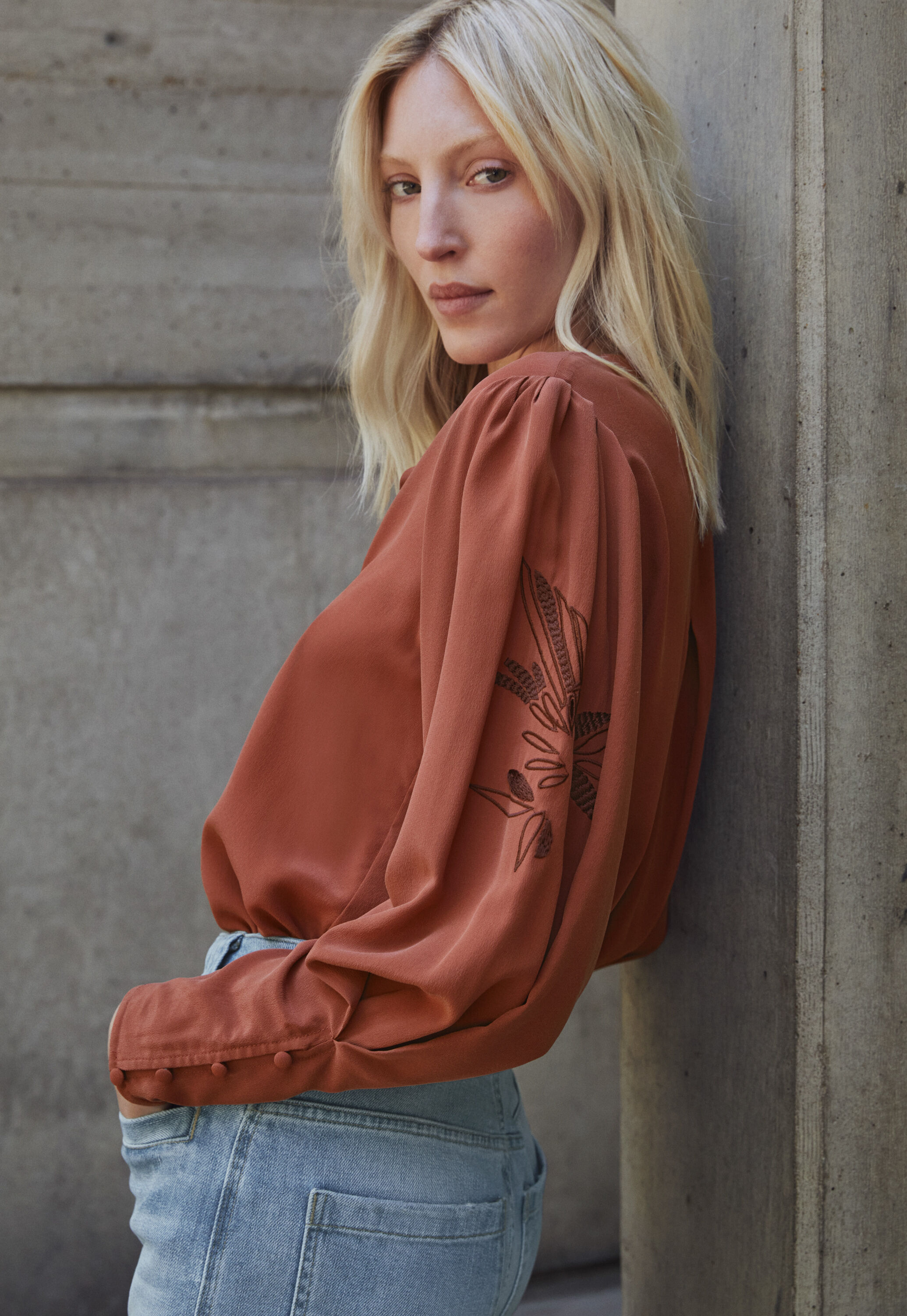 Embroidered shirt