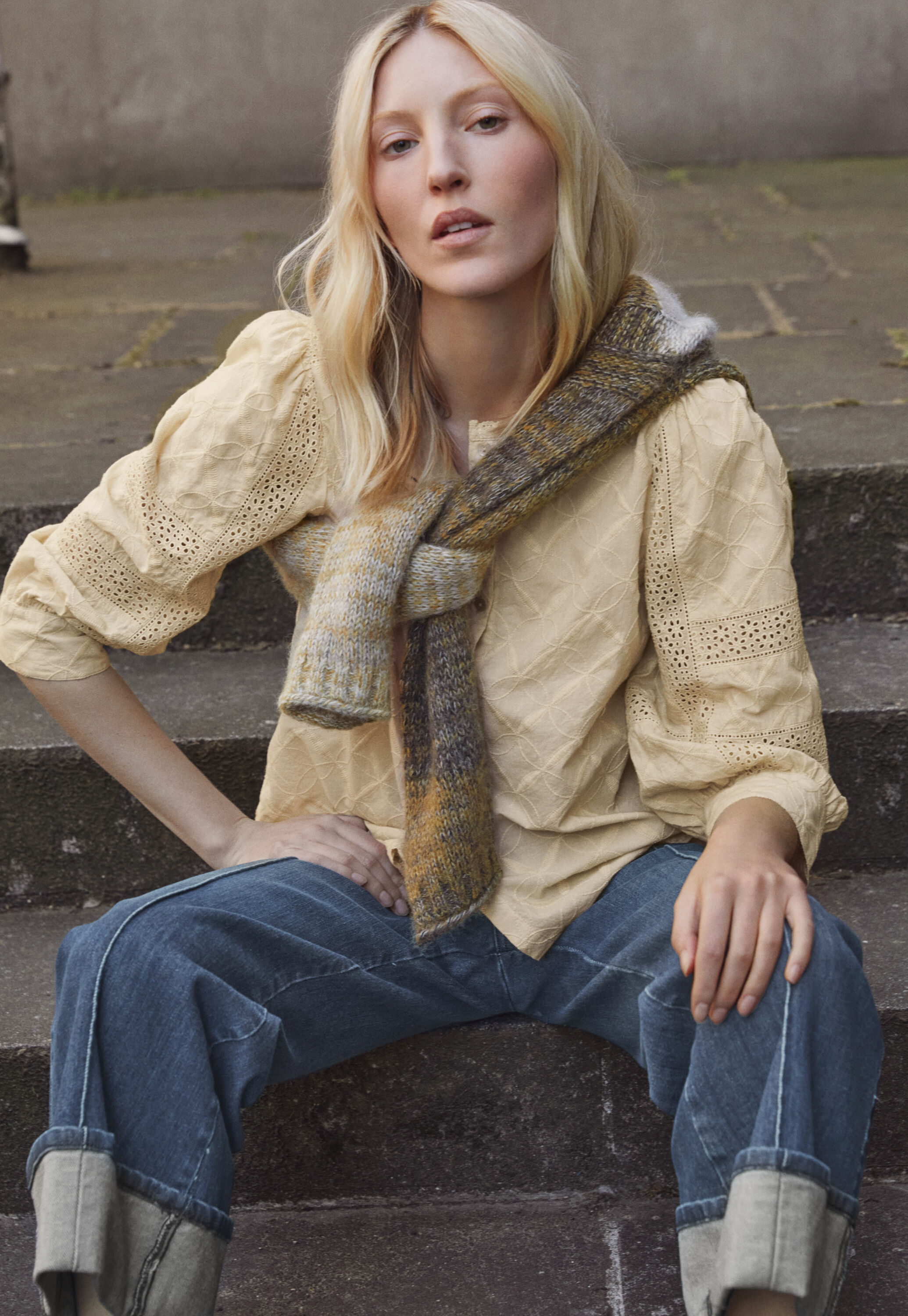 Schiffli blouse