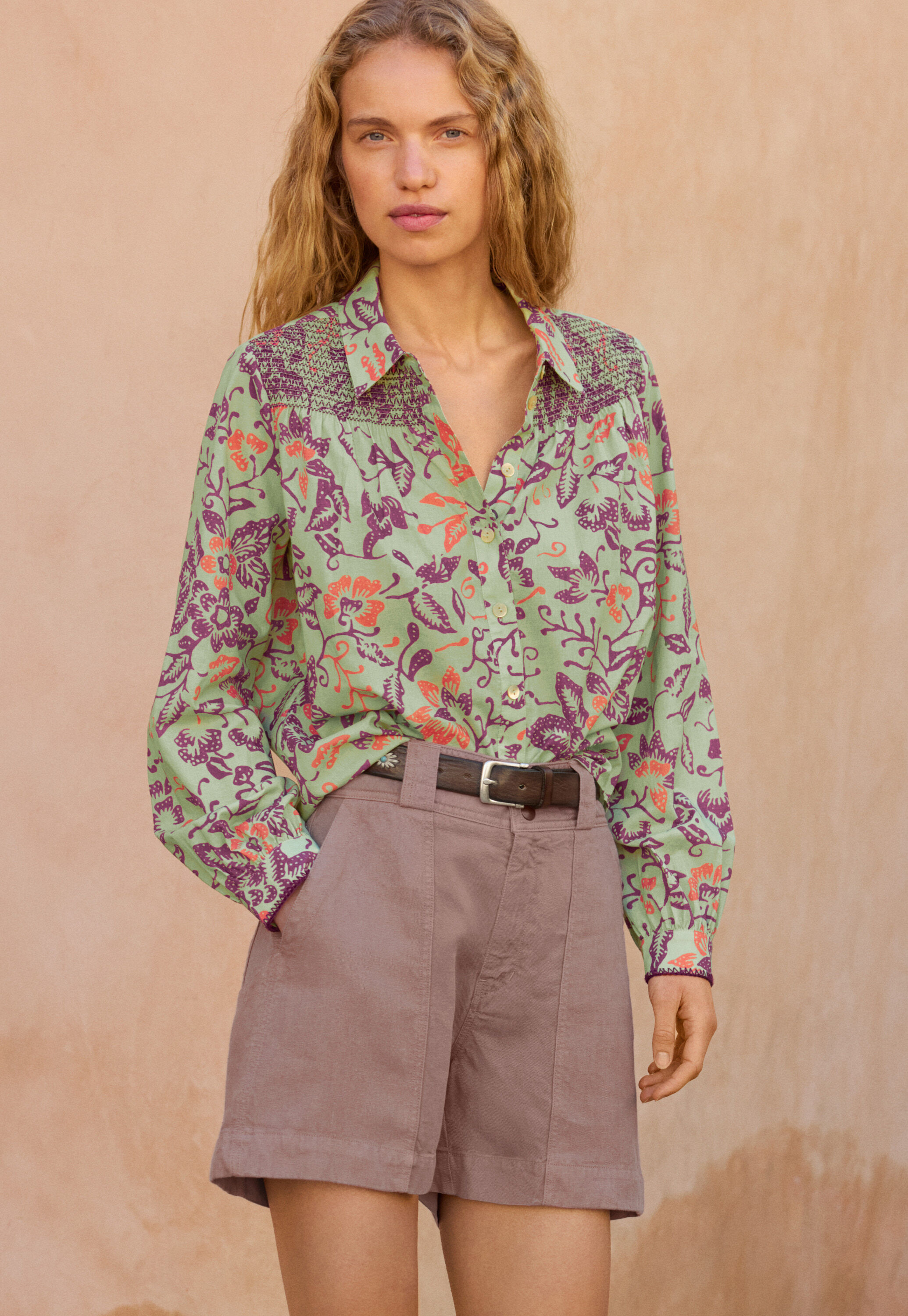 Contrast-fabric shorts, Dusty grape, large