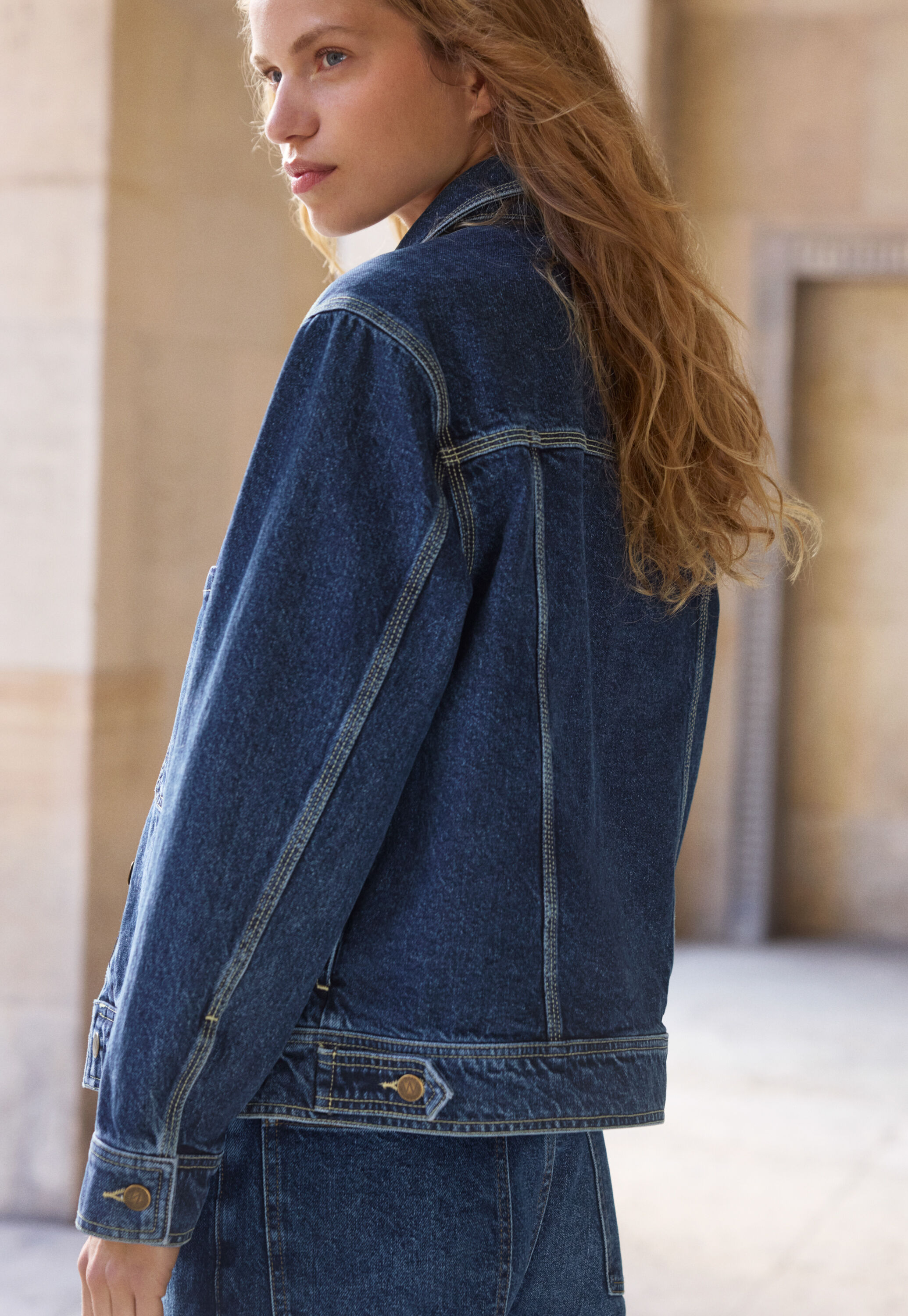 Boxy denim jacket