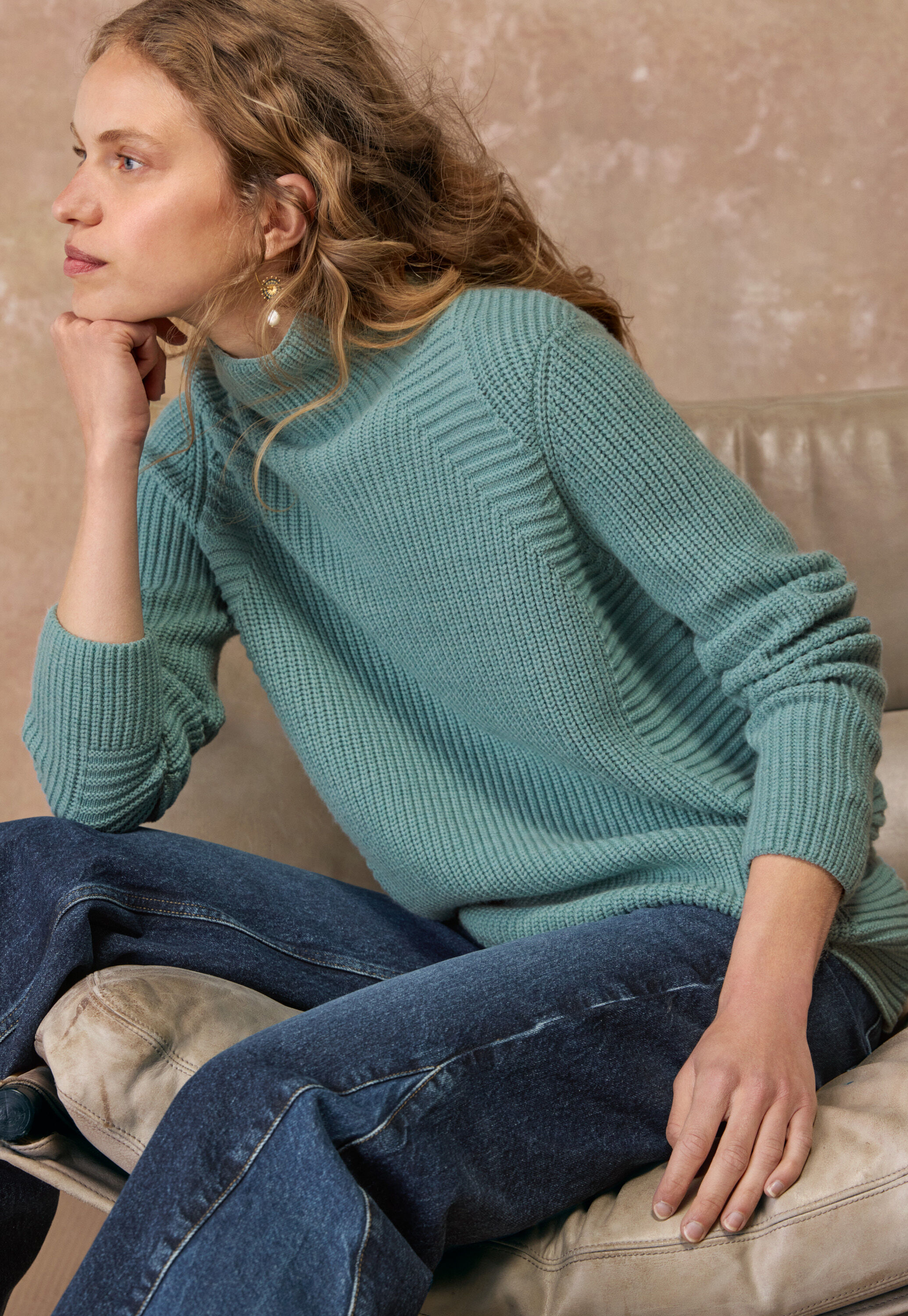 High-neck sweater