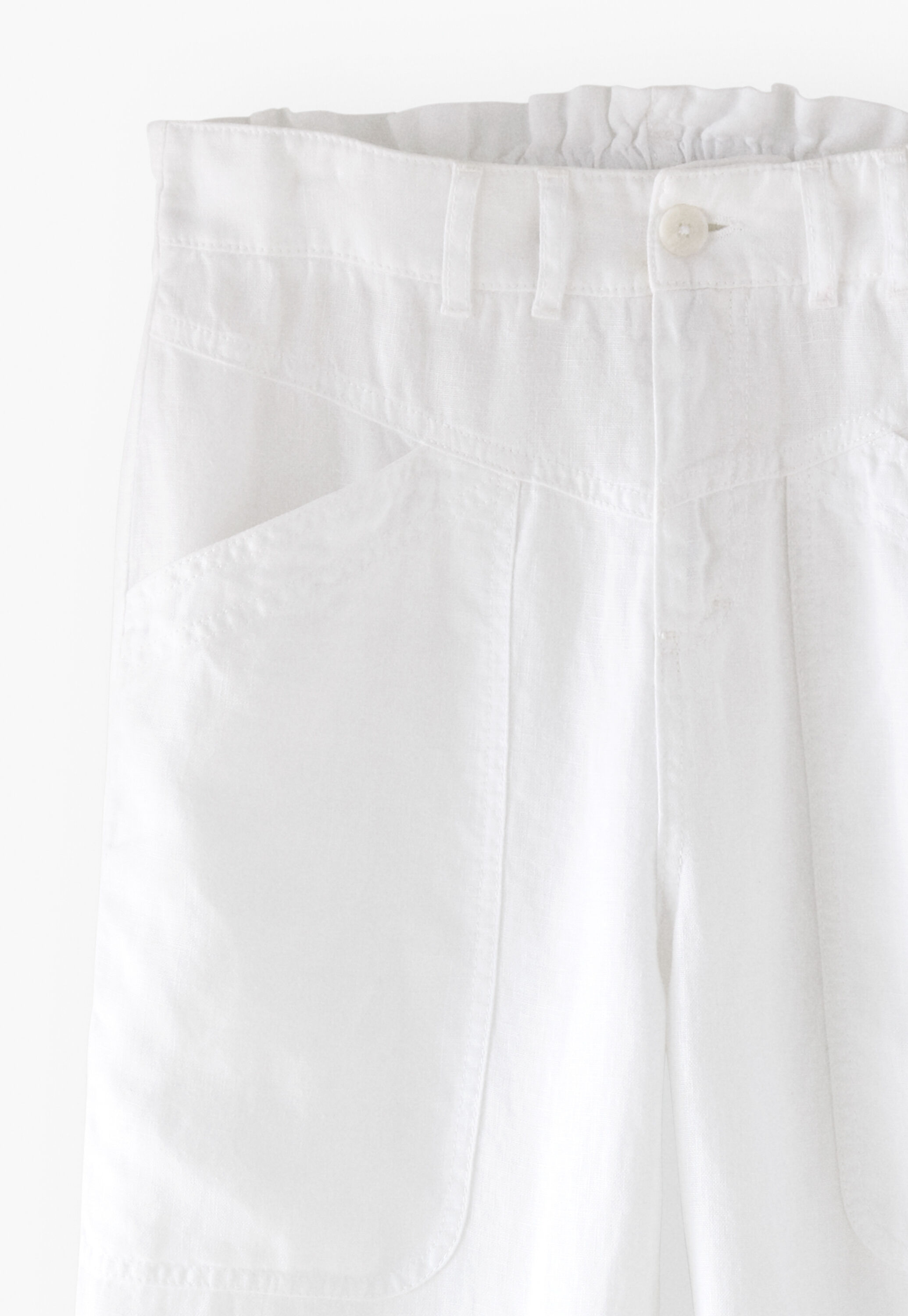 Cropped trousers