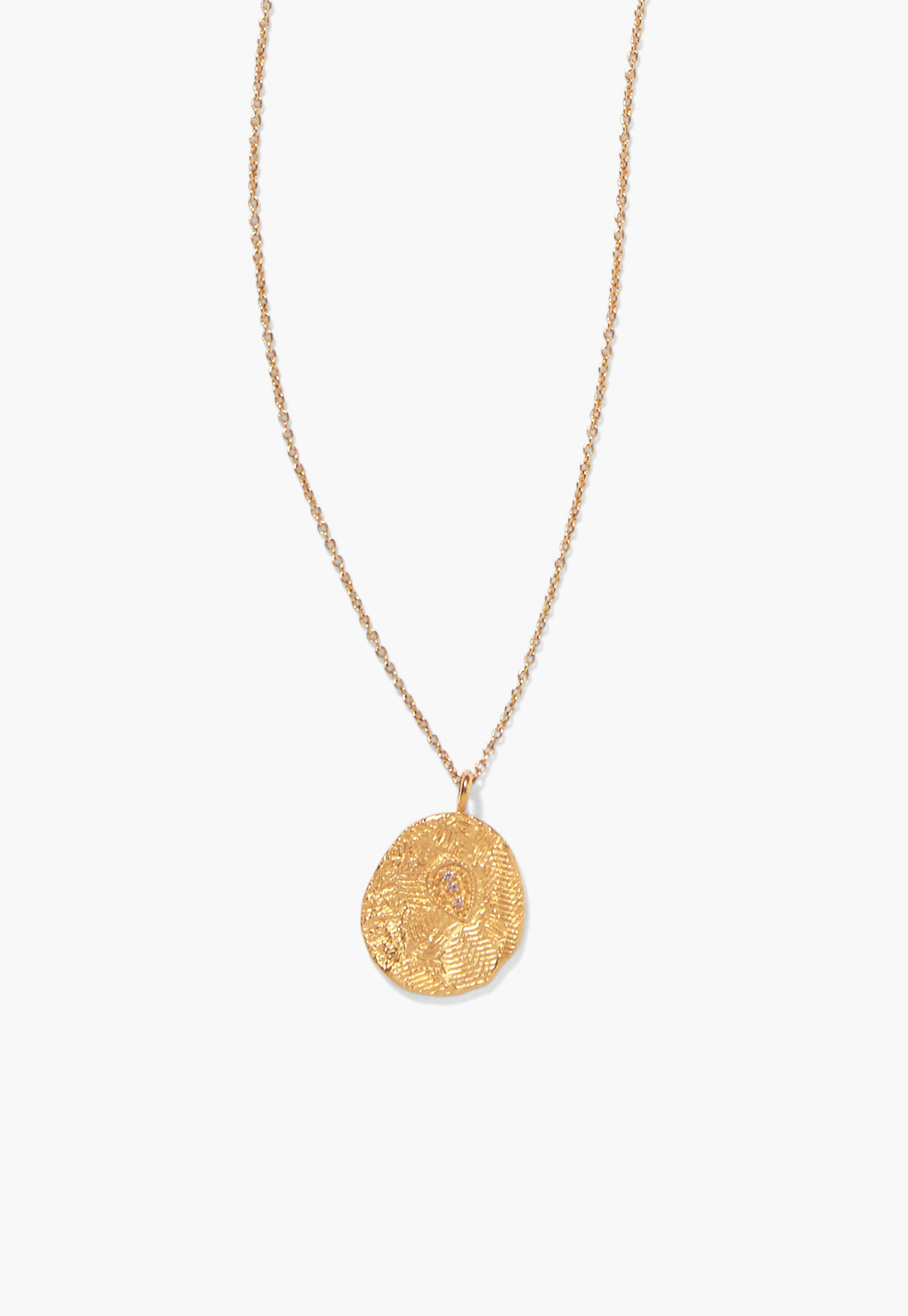Small gold-pendant necklace