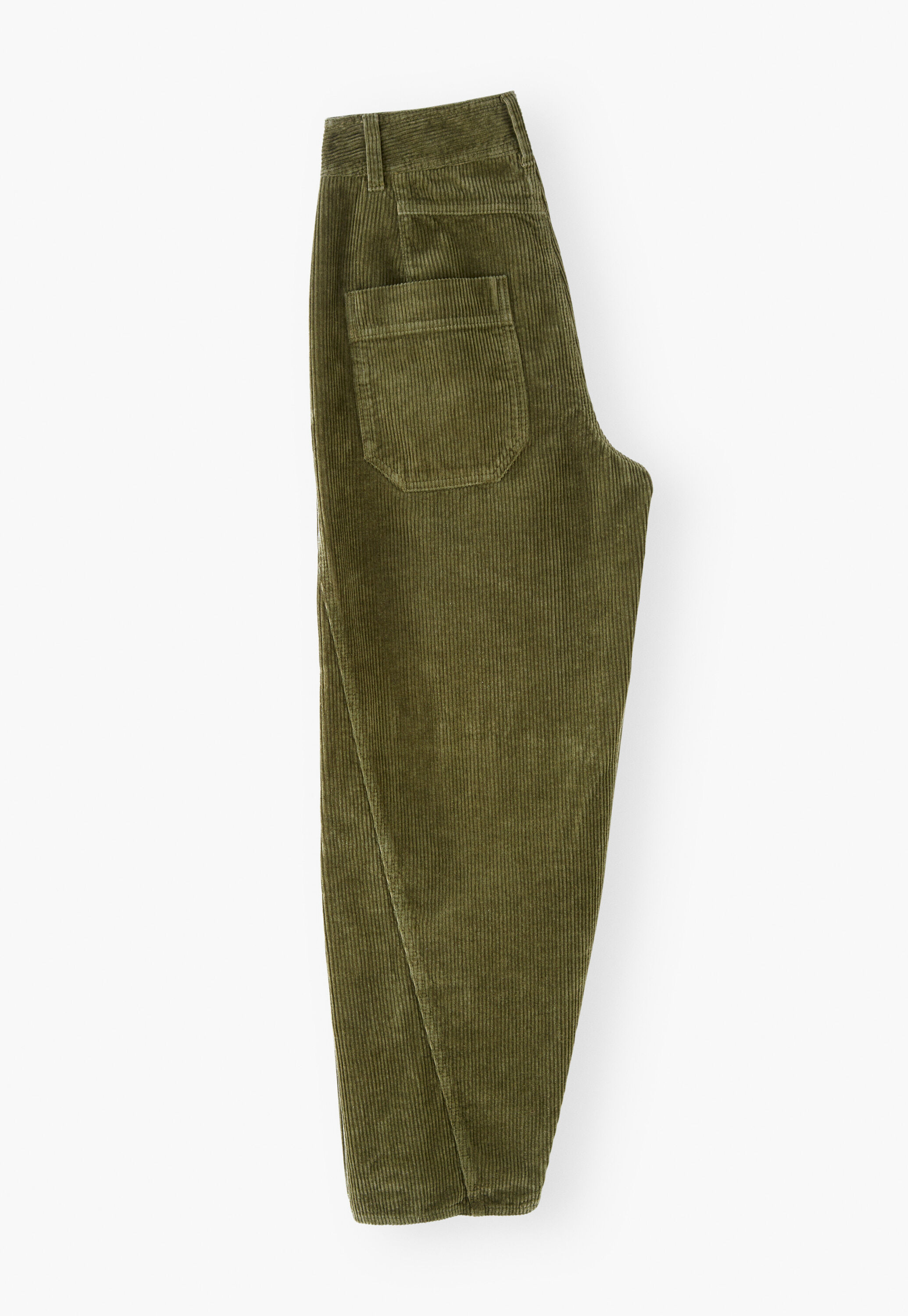 Relaxed carrot-fit cords