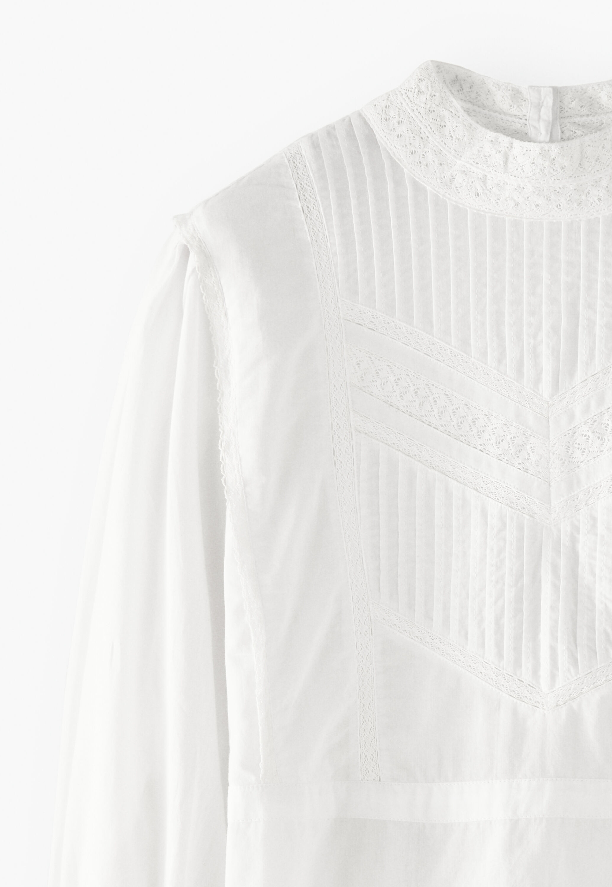 Pintuck blouse