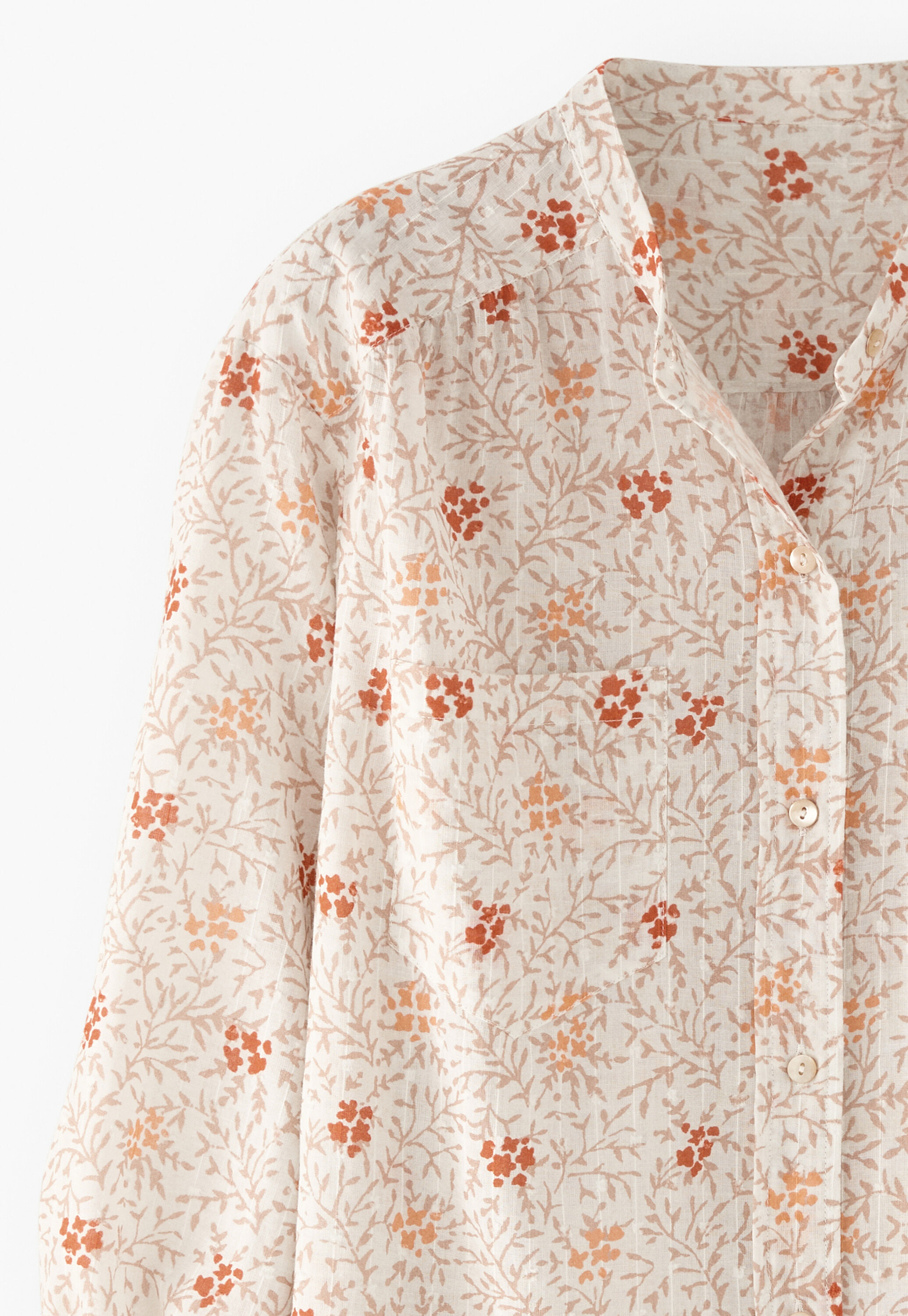 Collarless printed blouse