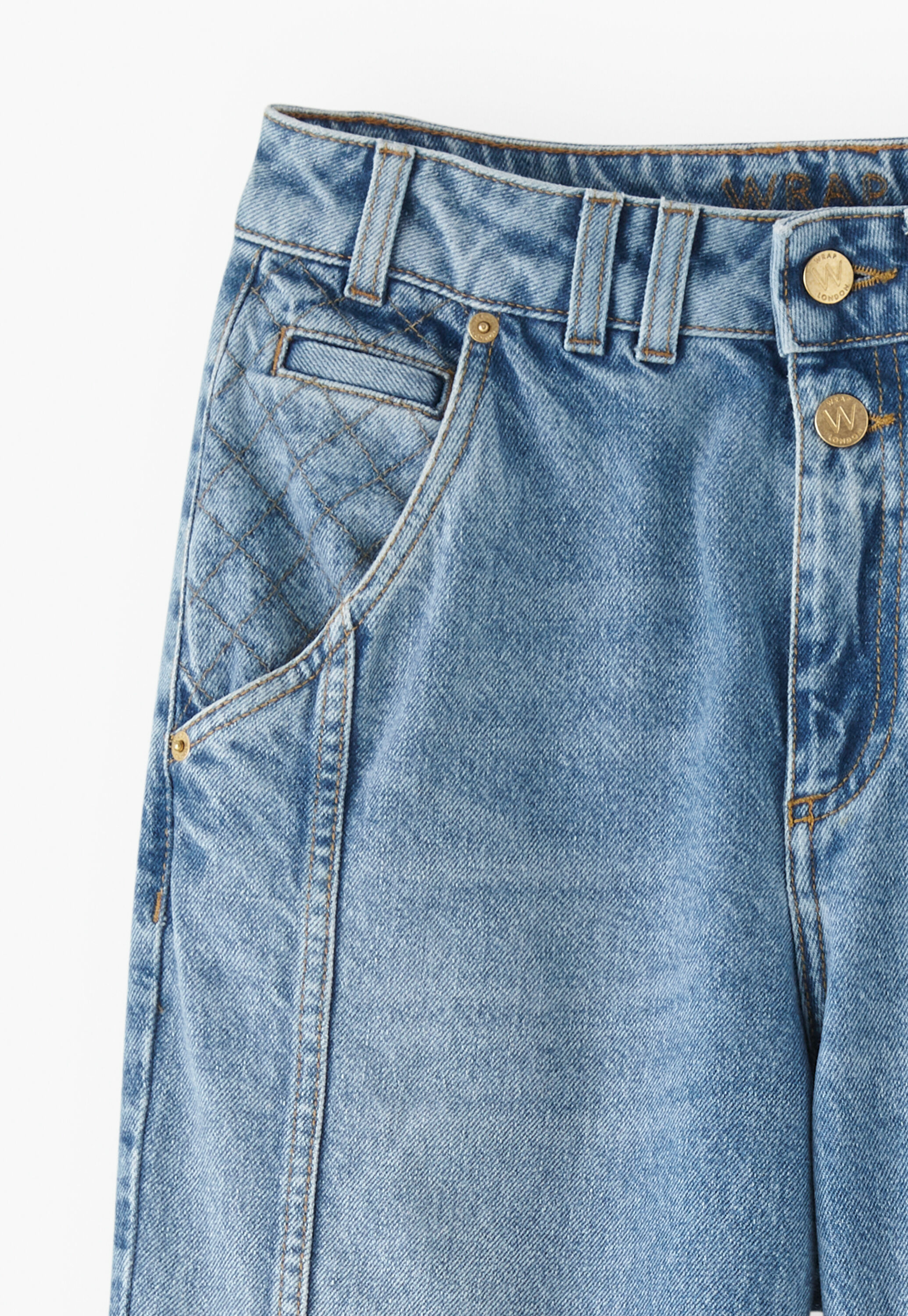 Tapered jeans