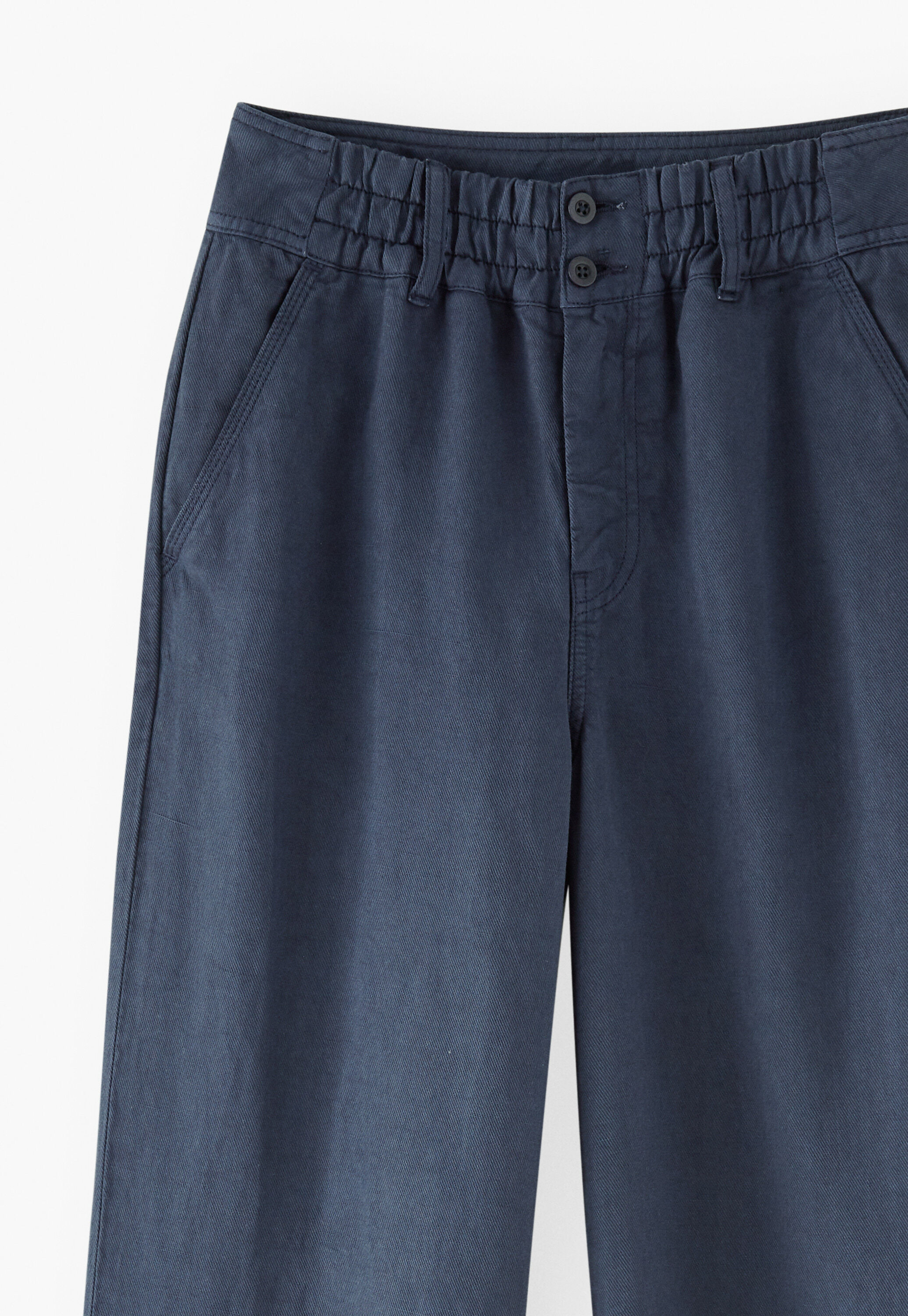 Wide-leg trousers