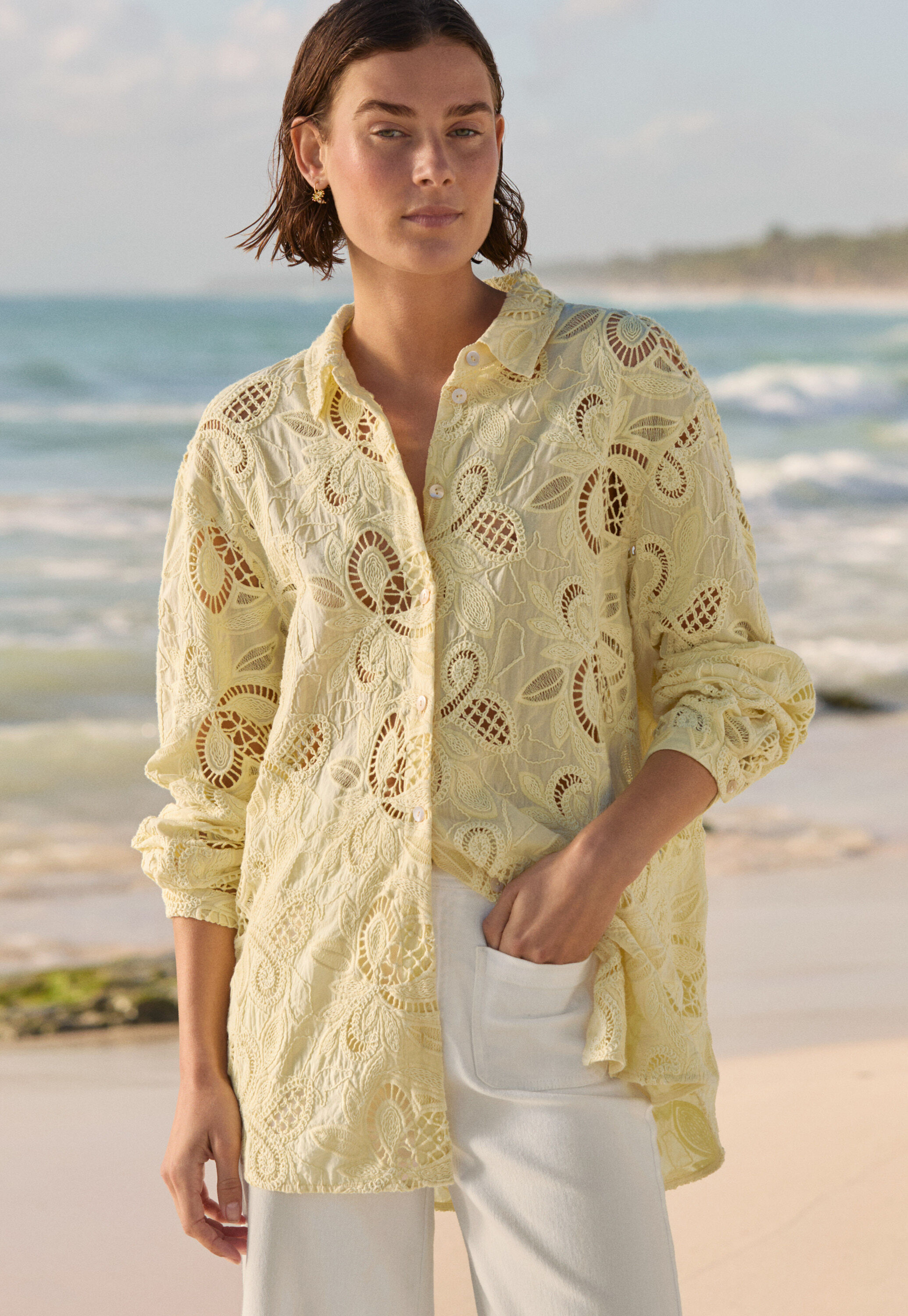Broderie shirt