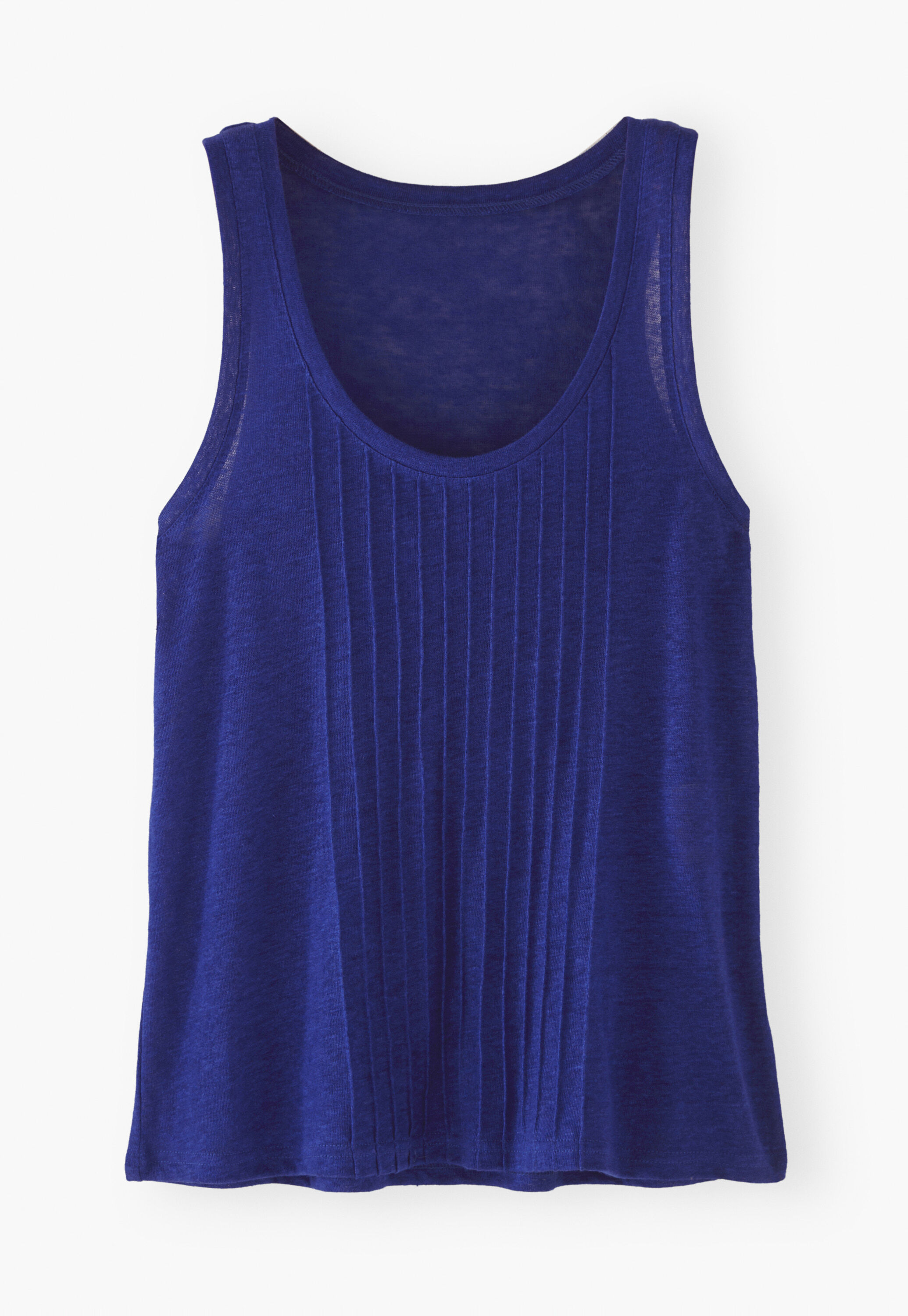 Pintuck vest