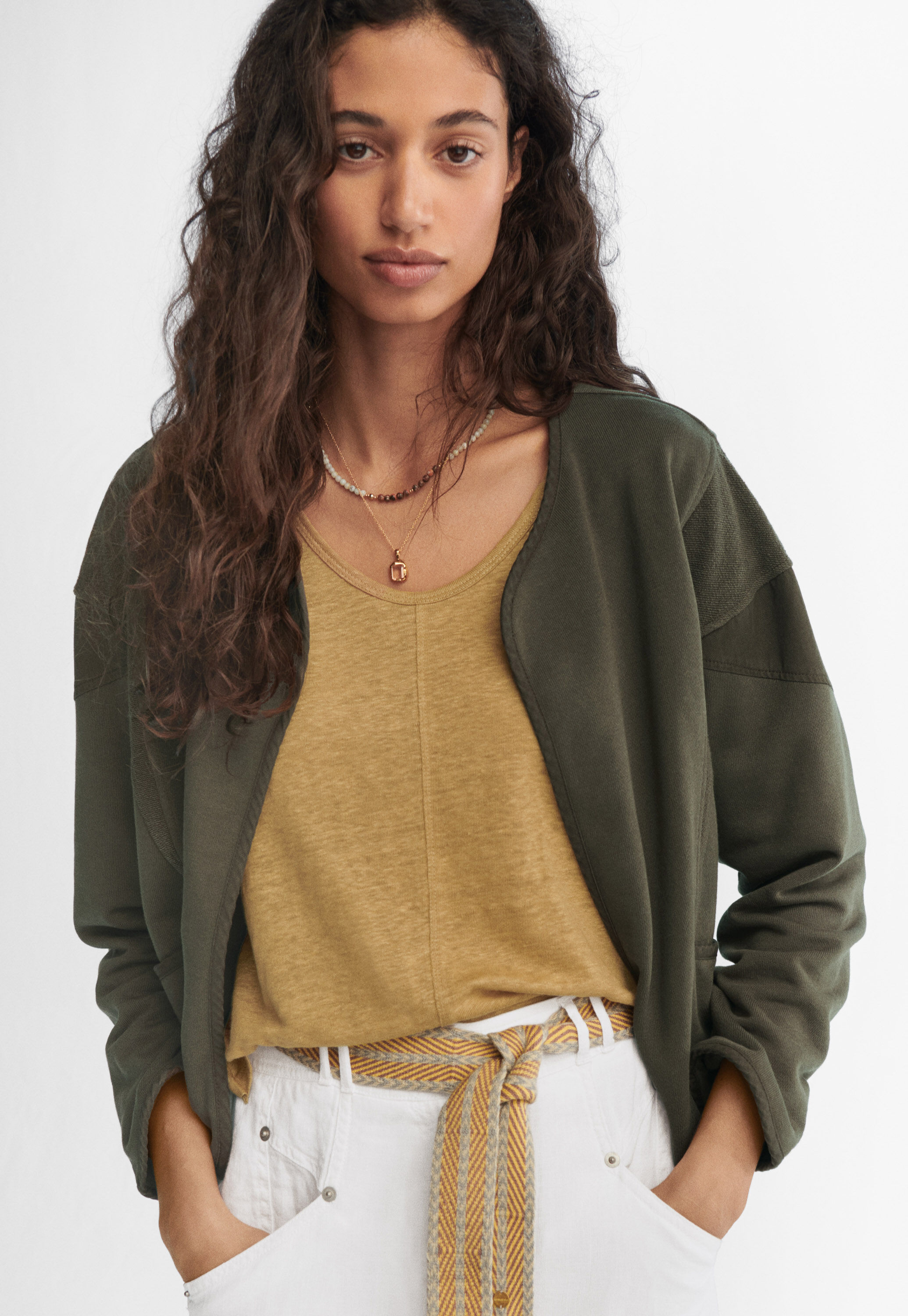 Scoop-neck top