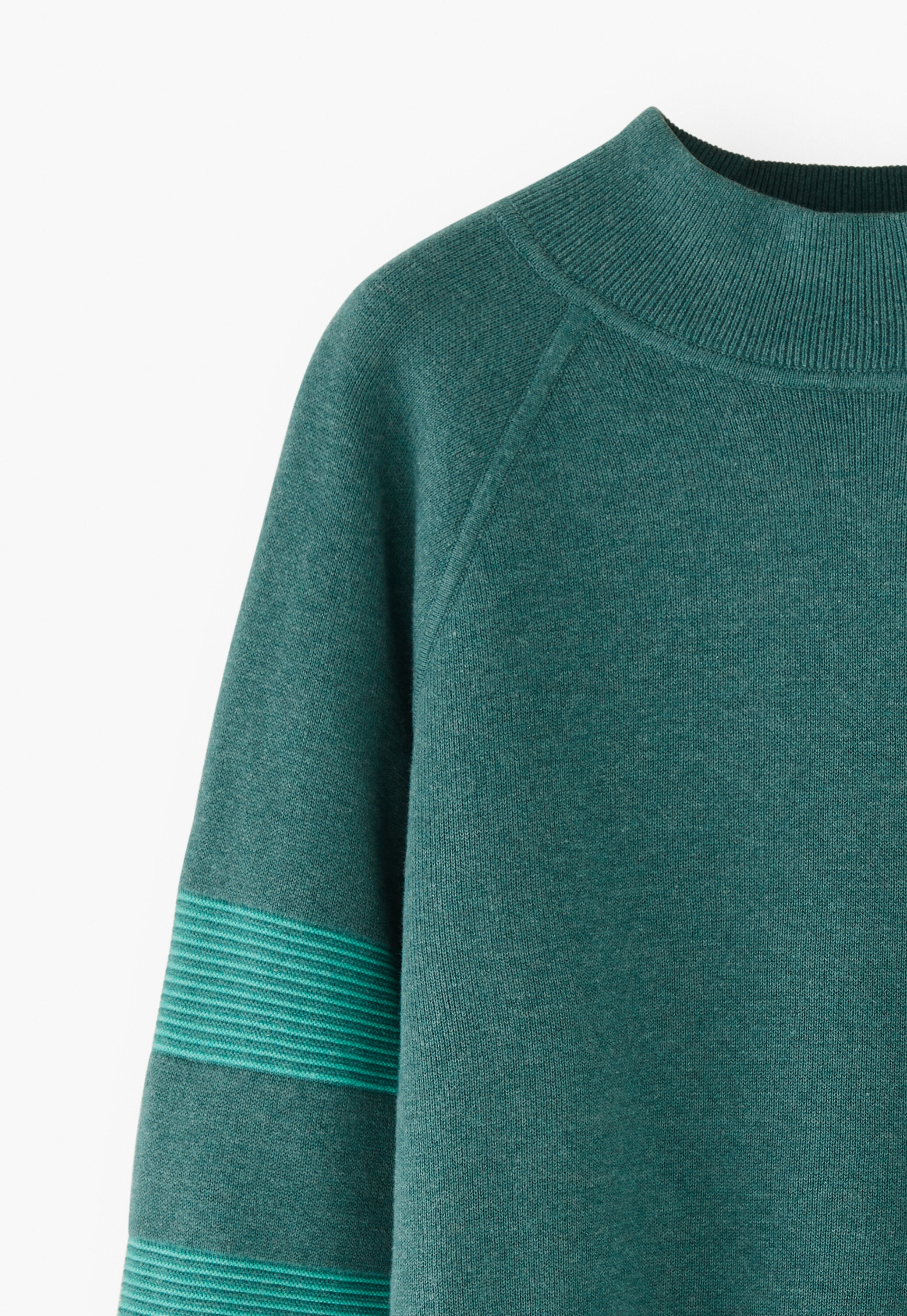 Raglan sweater