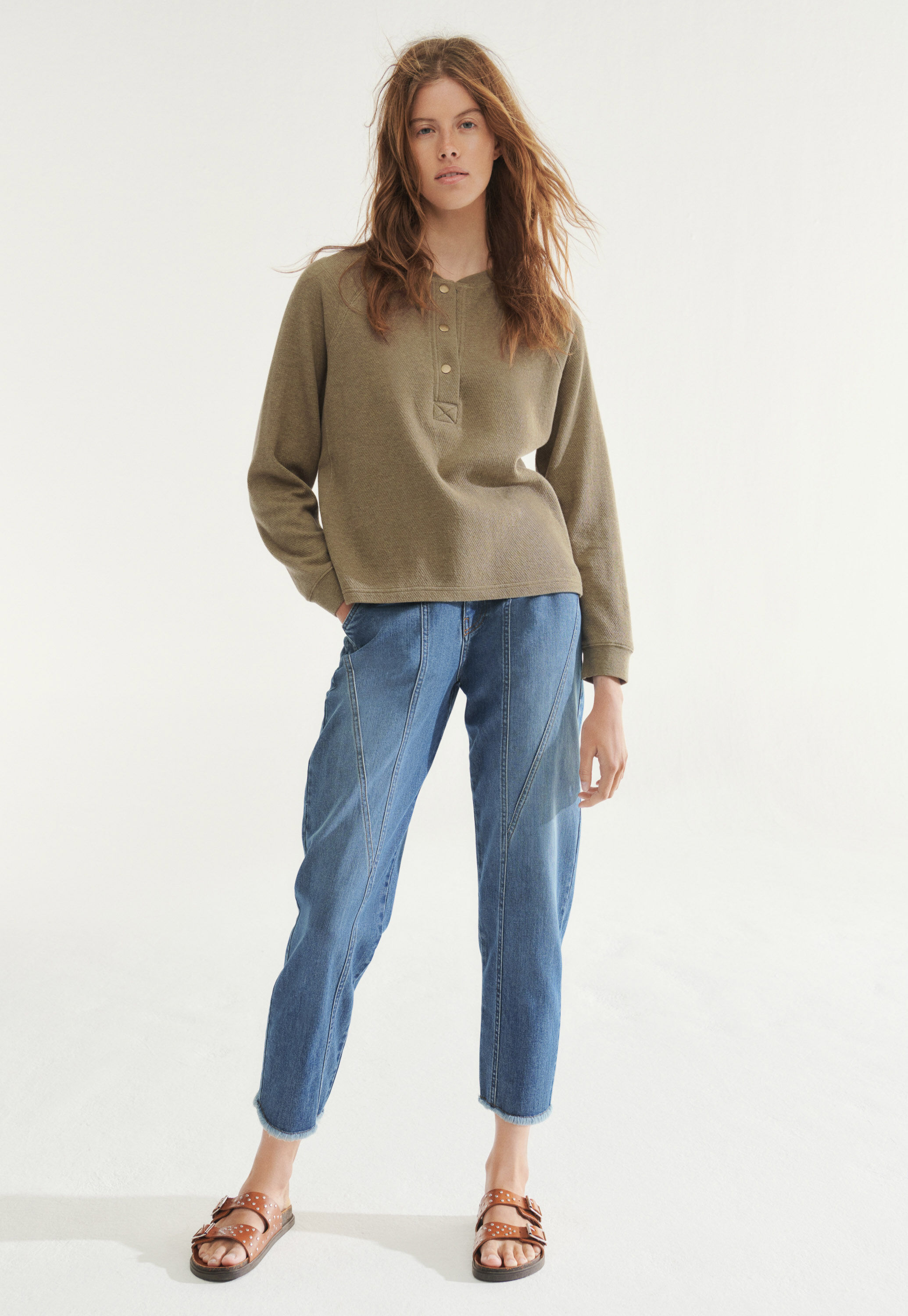 Tapered jeans