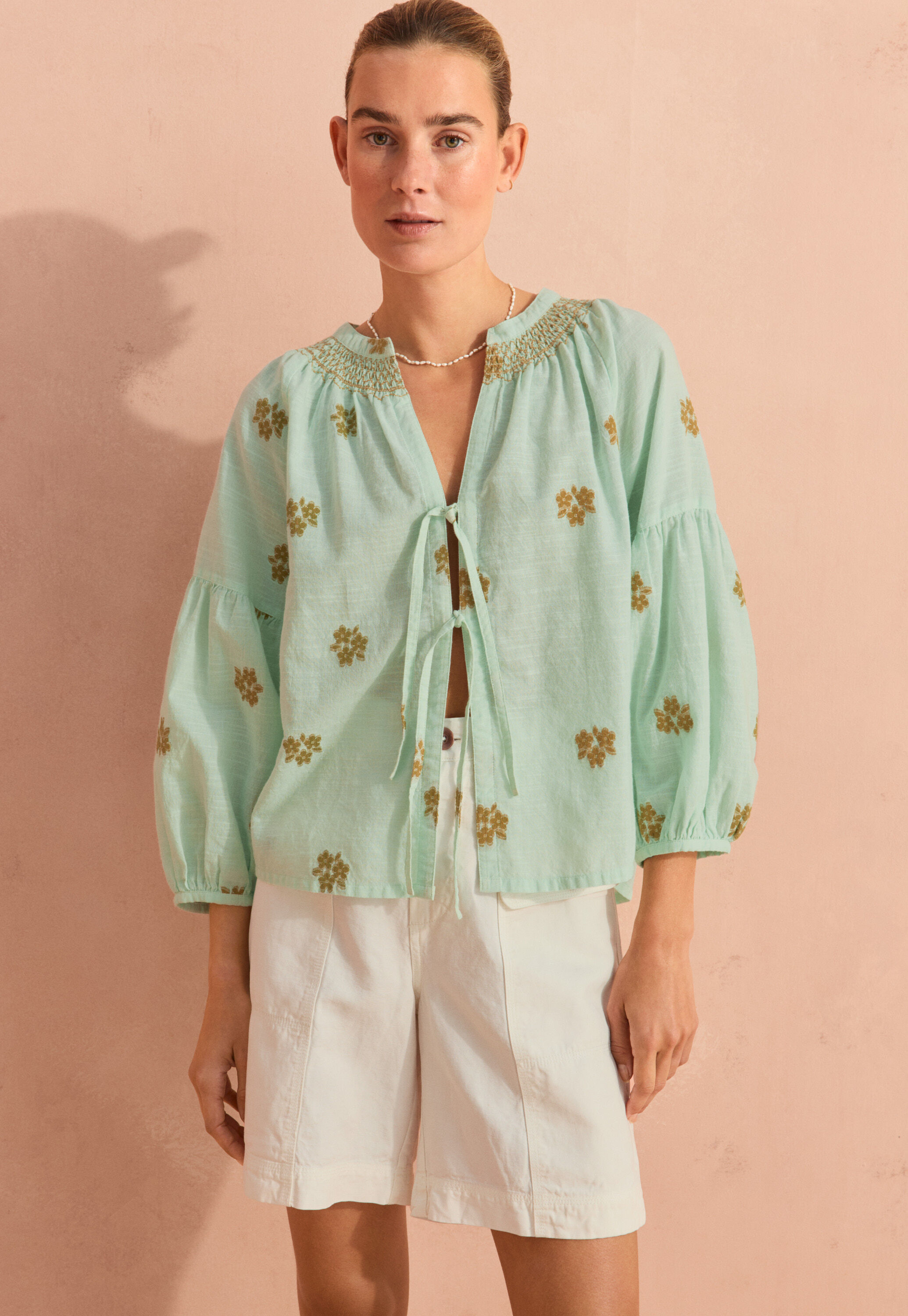 Clipped jacquard blouse
