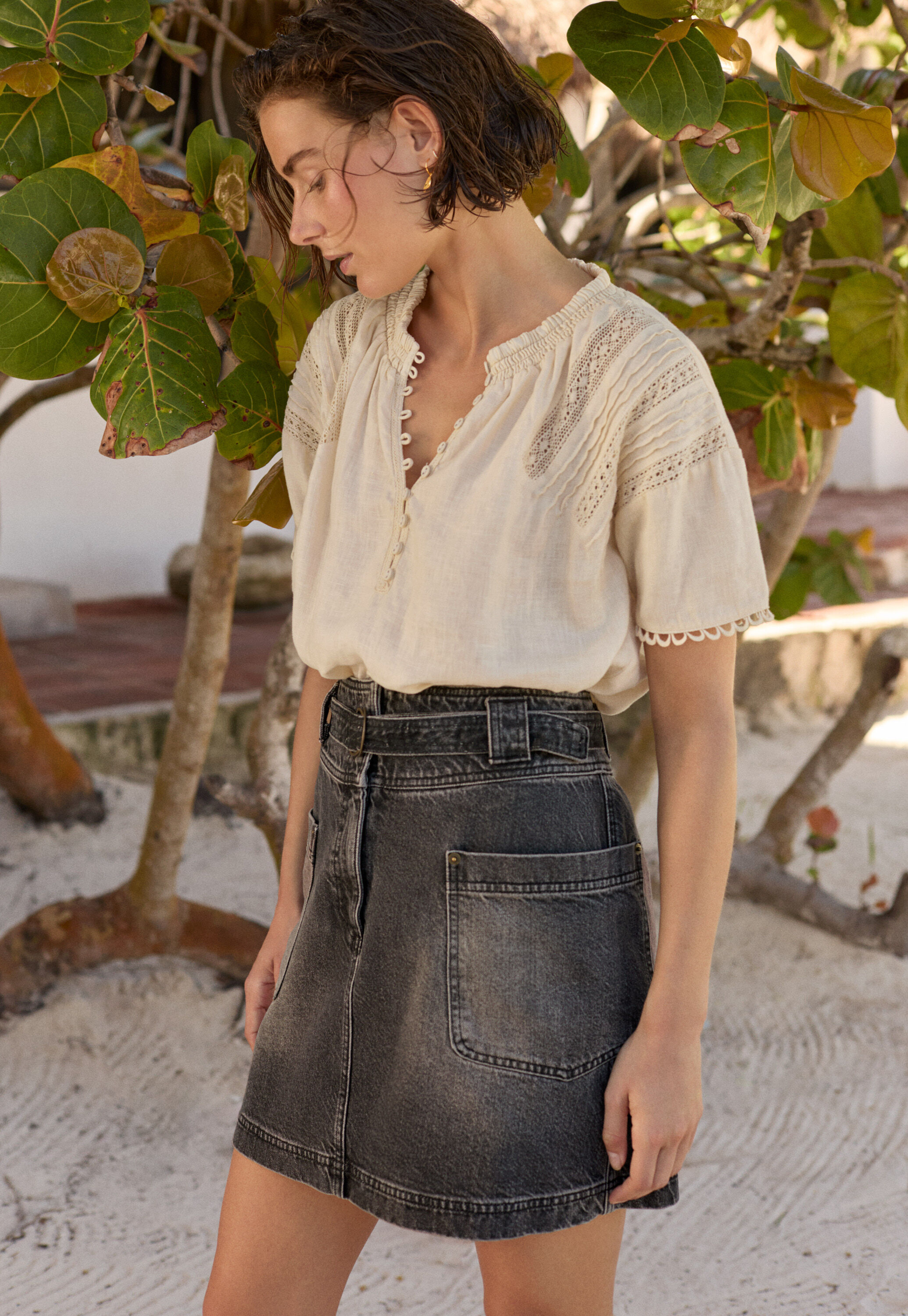 Short denim skirt