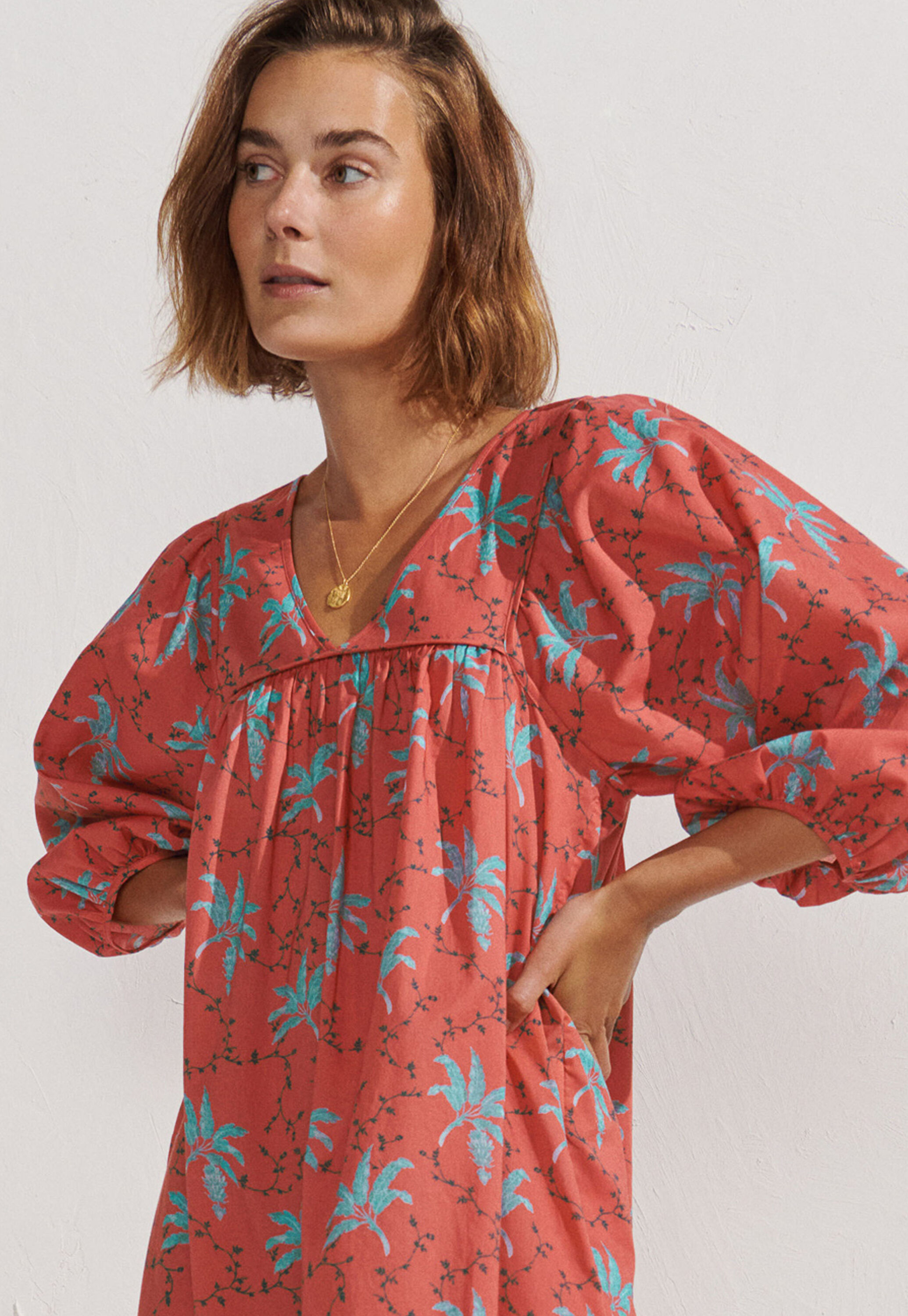 V-neck printed dress