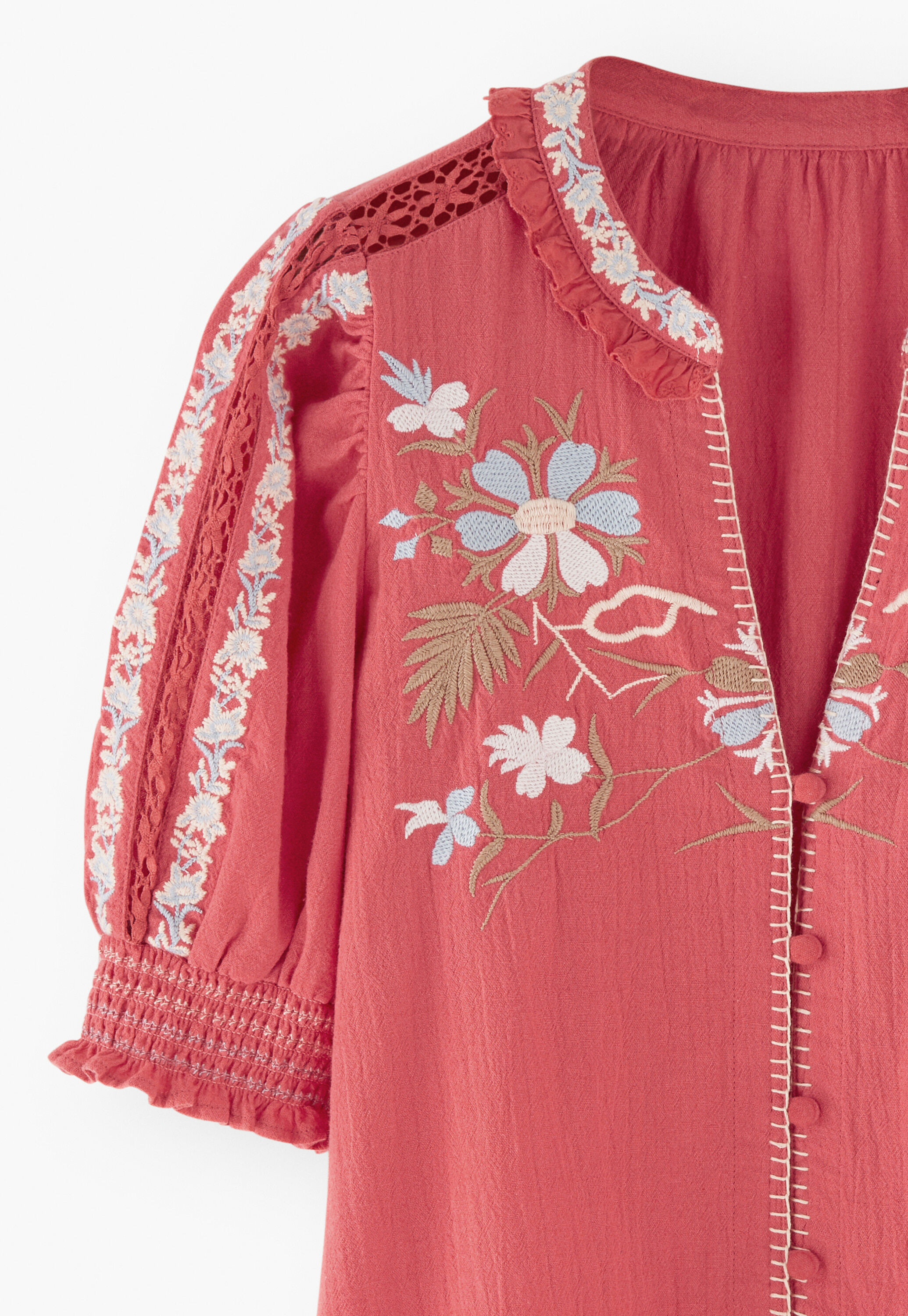 Embroidered short-sleeved blouse