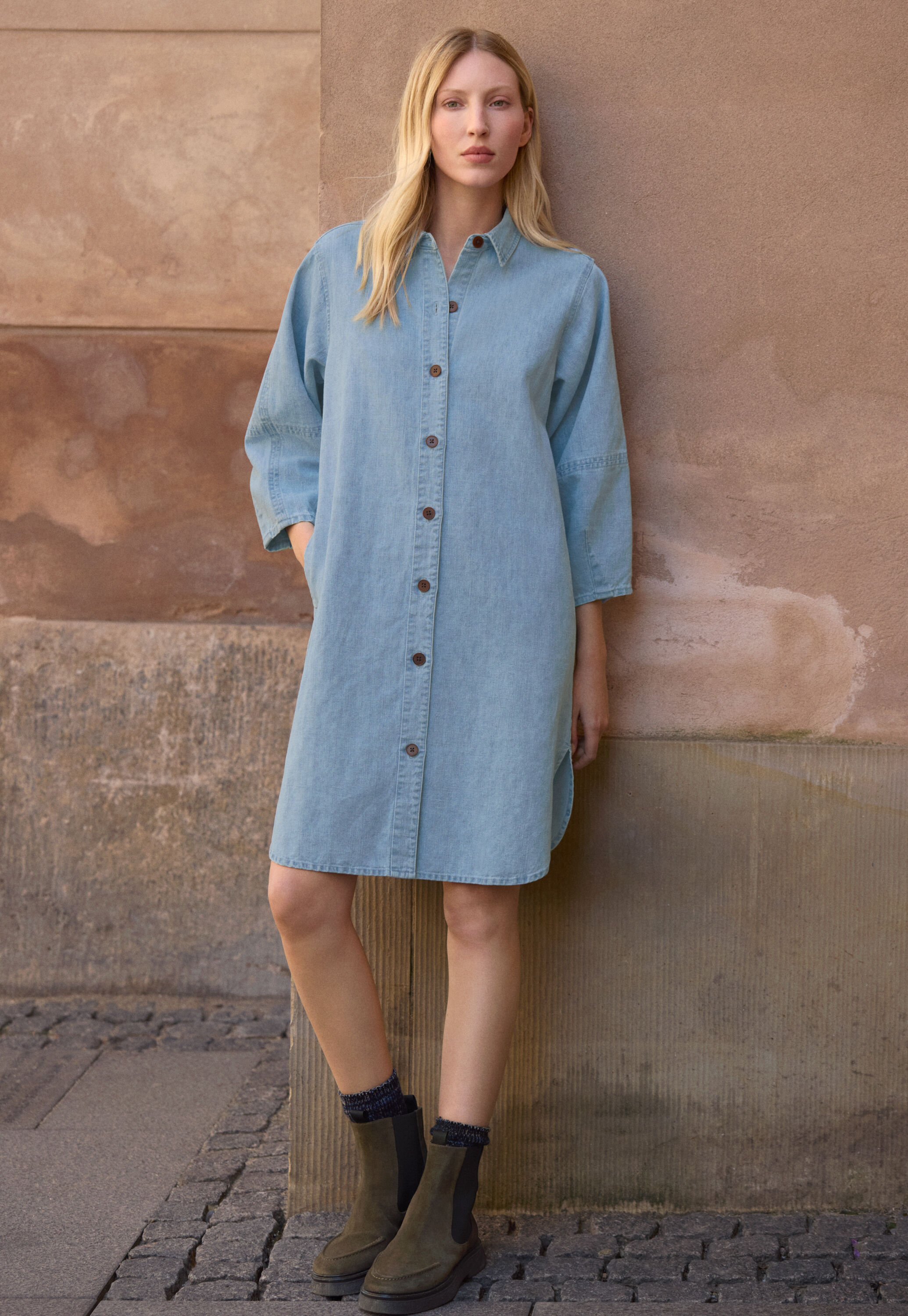 Oversize shirt dress