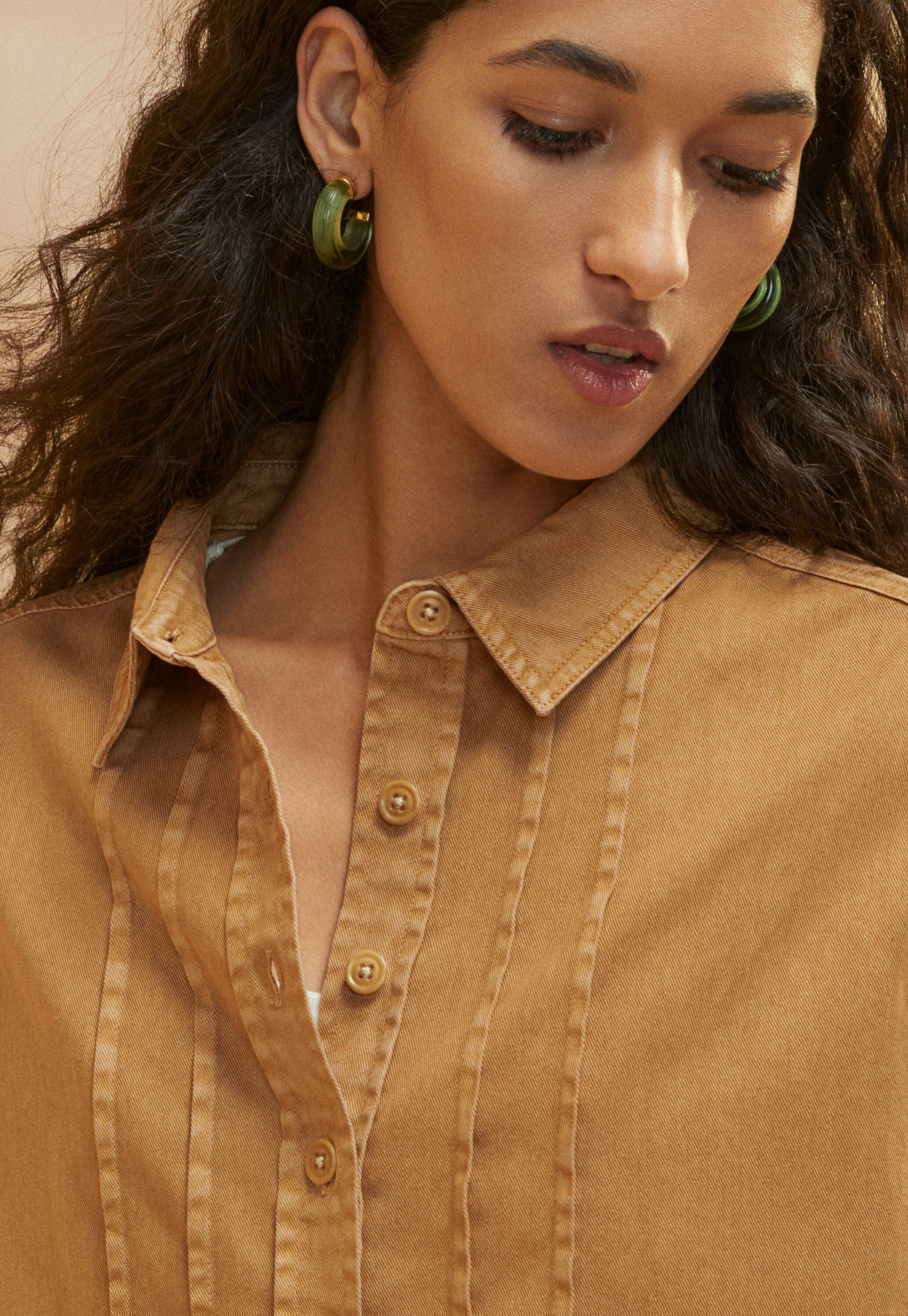 Cropped shirt