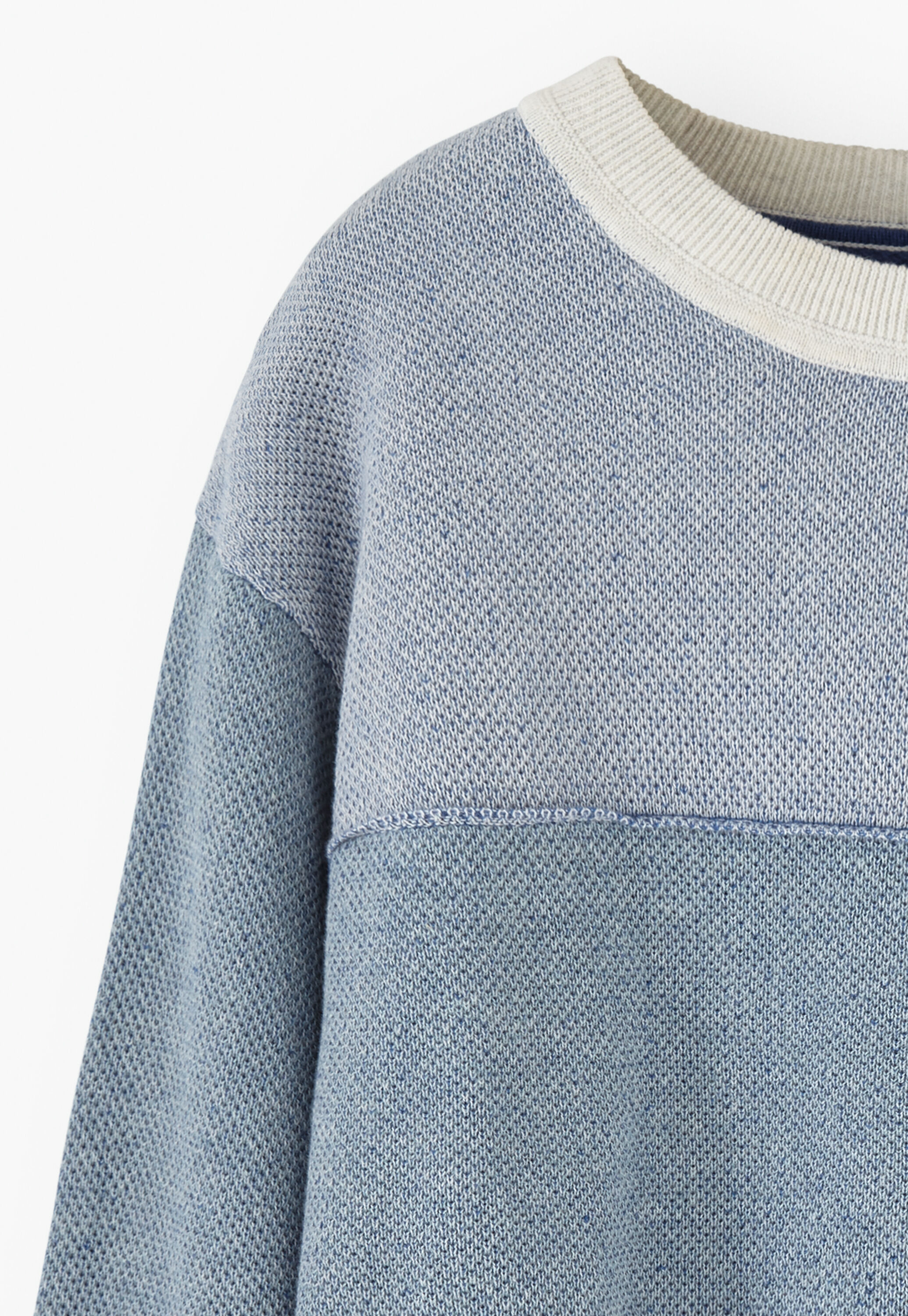Piqu&eacute; knit sweater