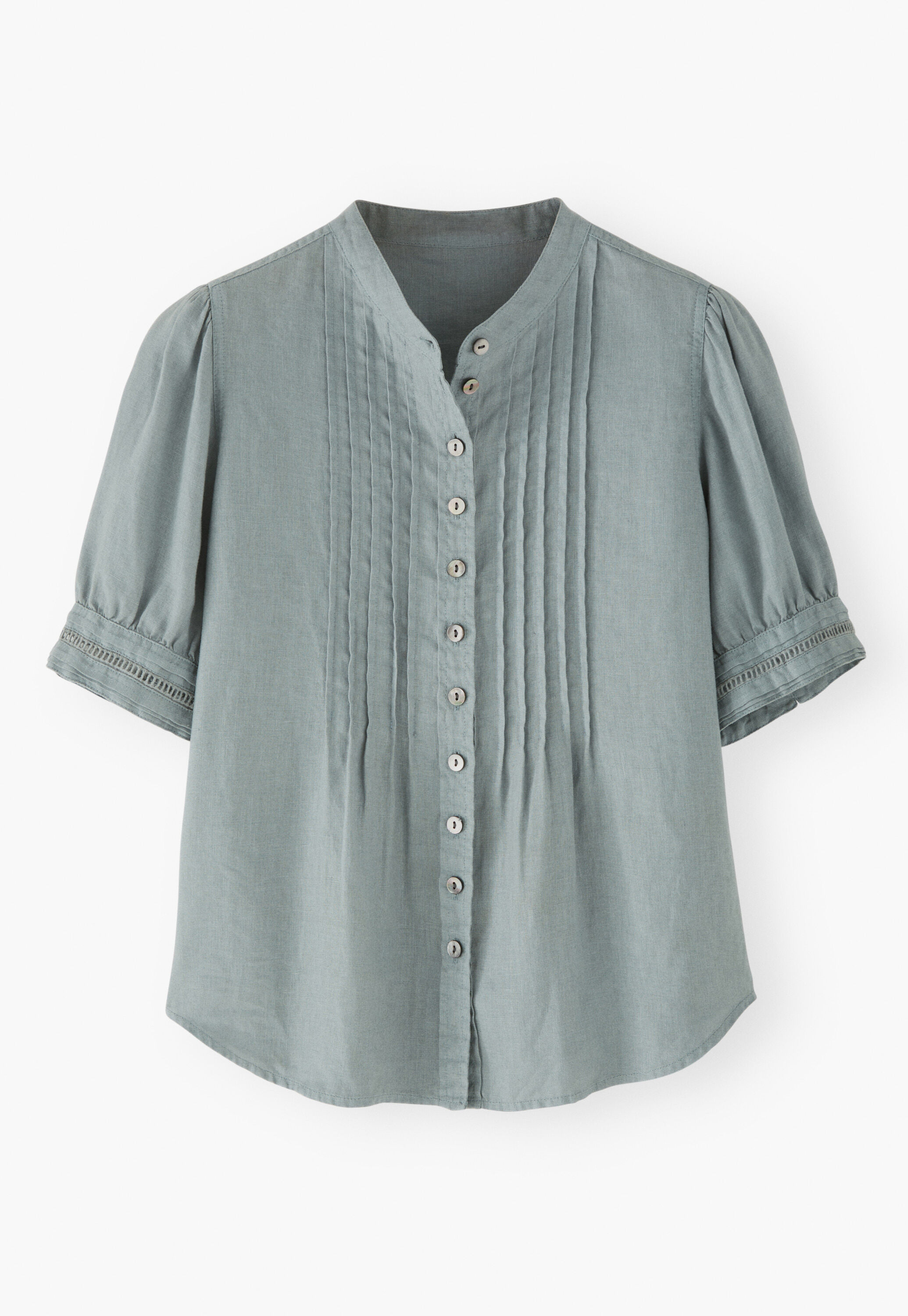 Short-sleeved shirt