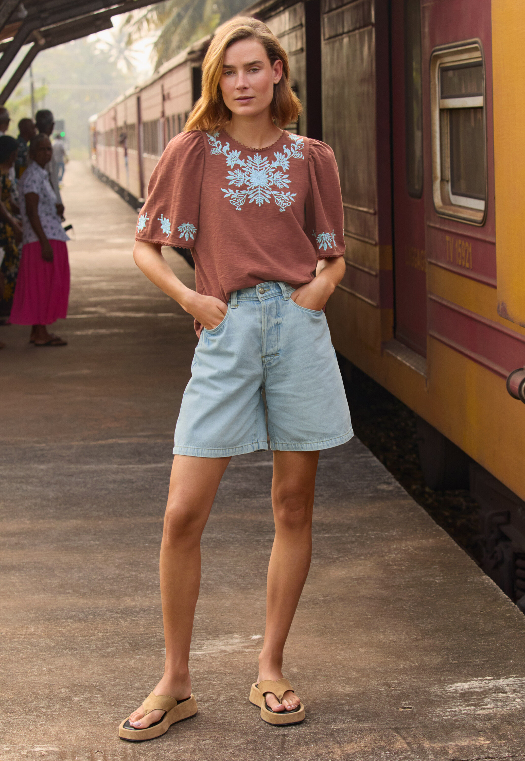 Frill-sleeve jersey top