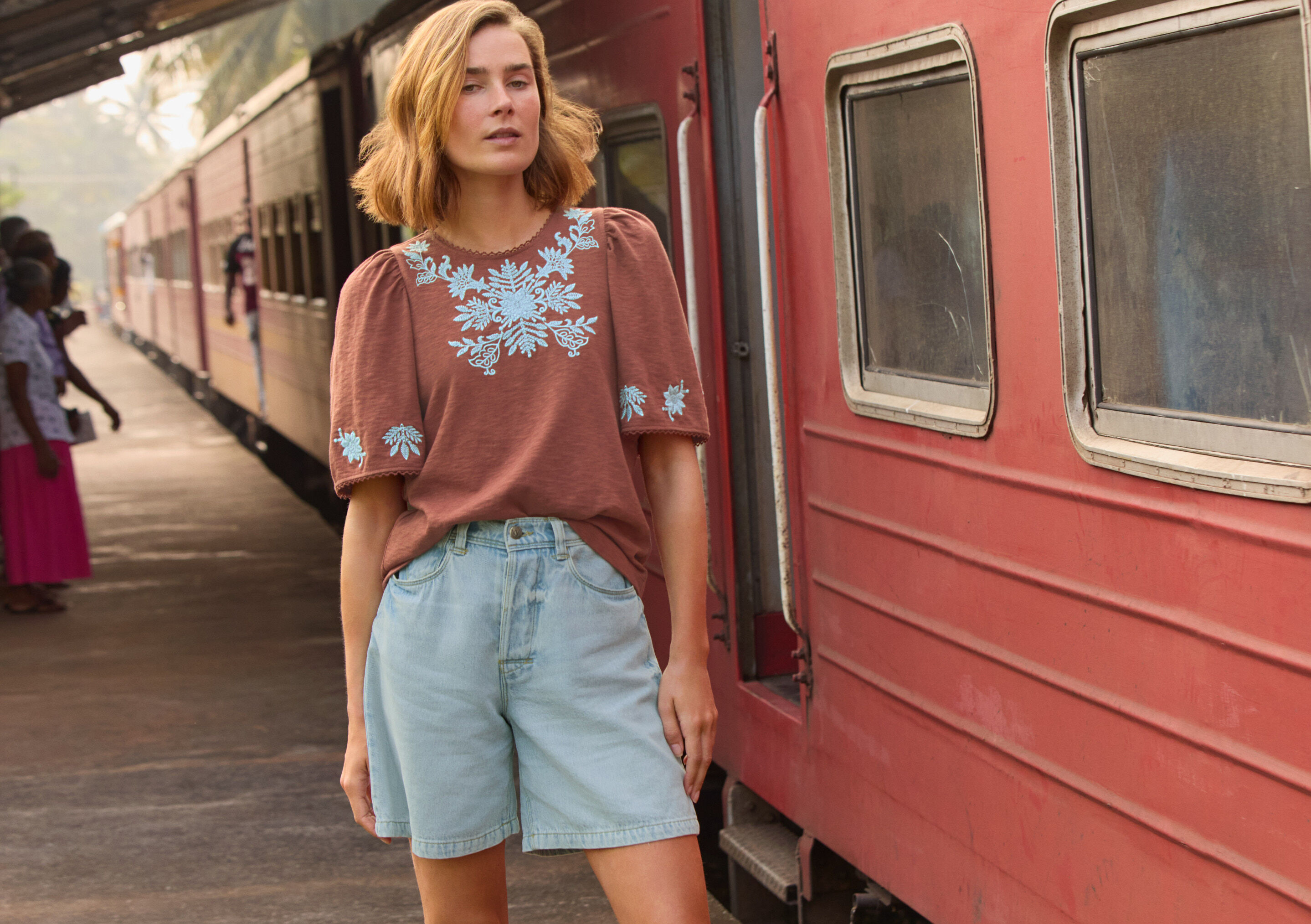 Frill-sleeve jersey top