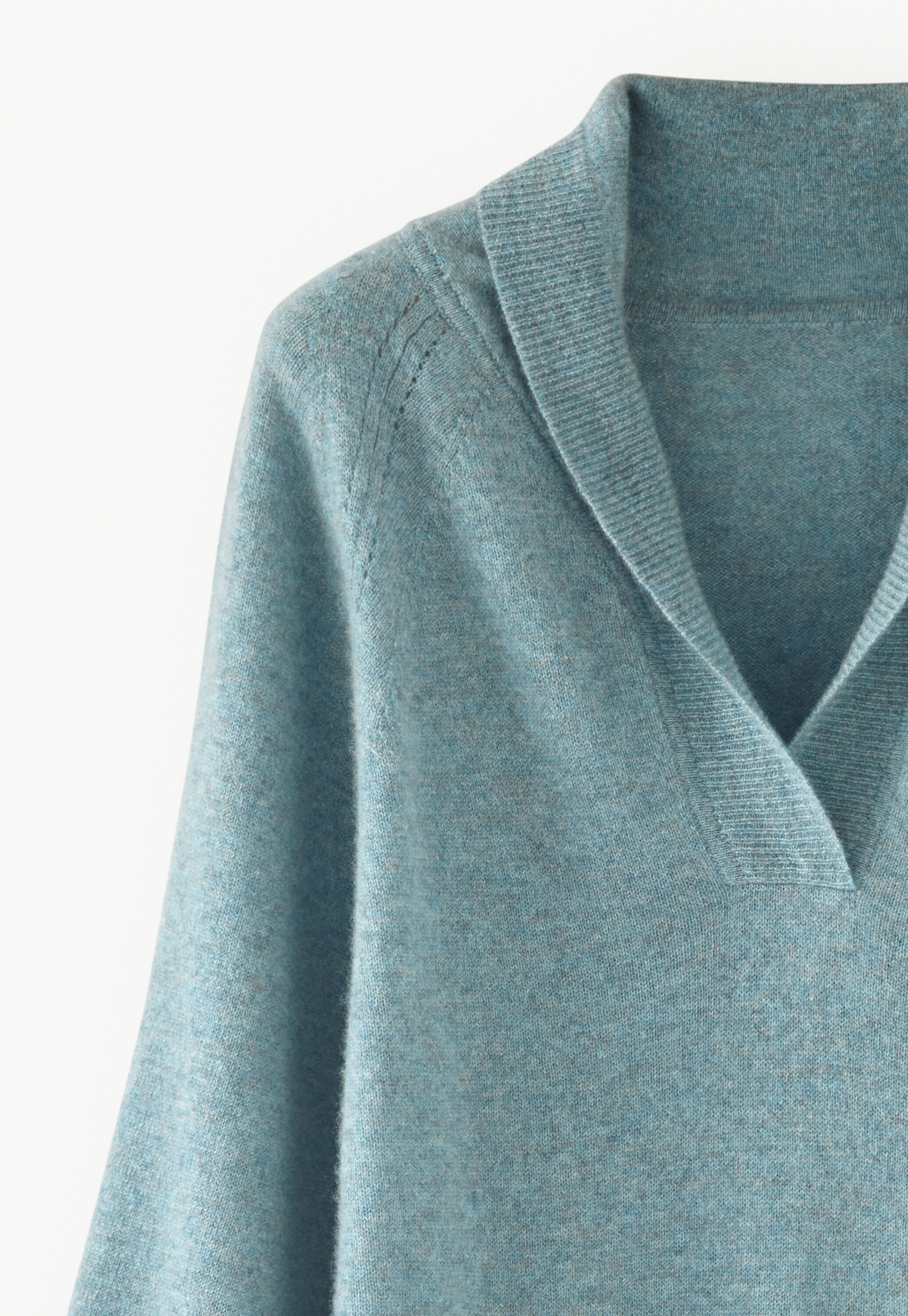 Wide-sleeve sweater