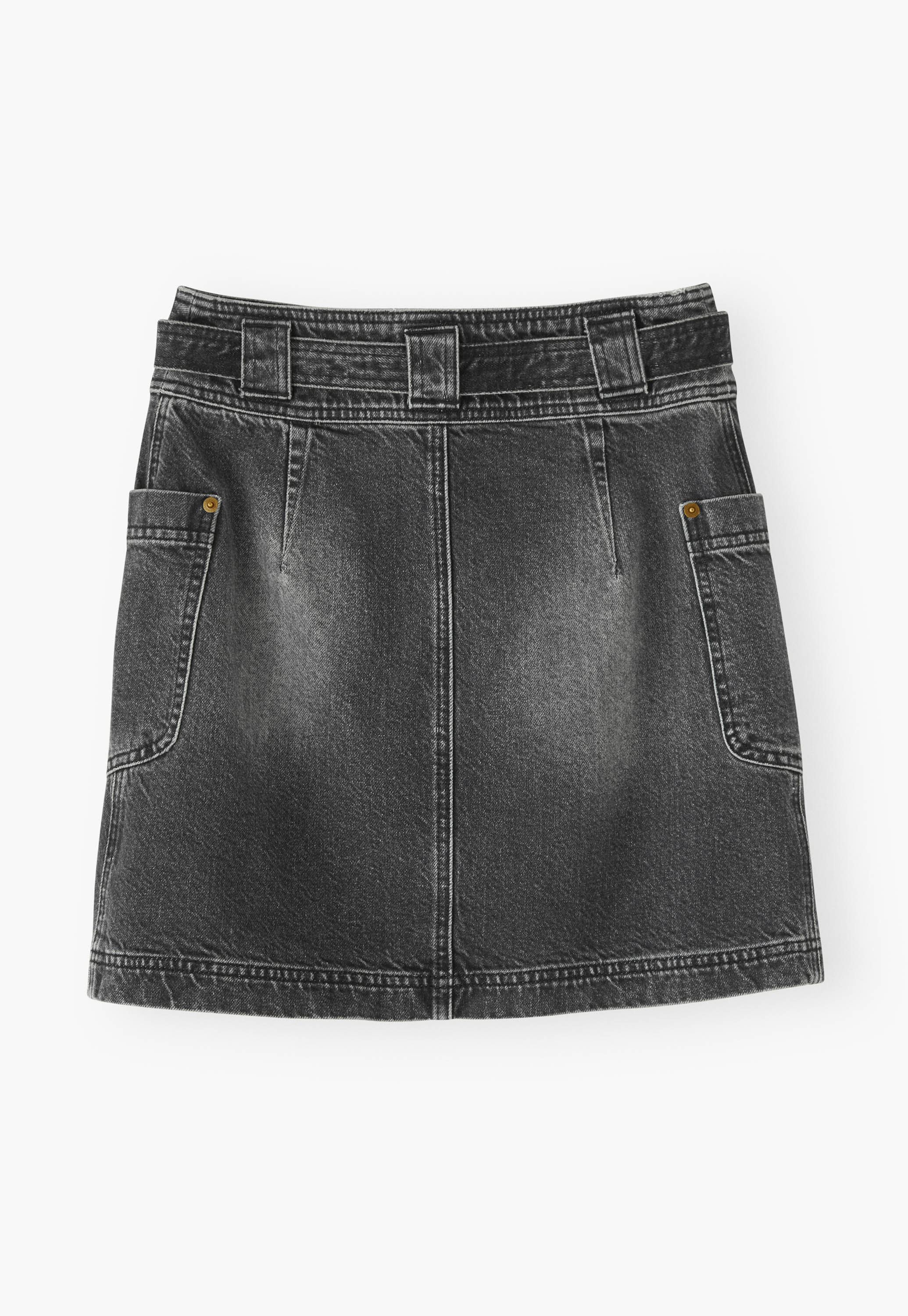 Short denim skirt