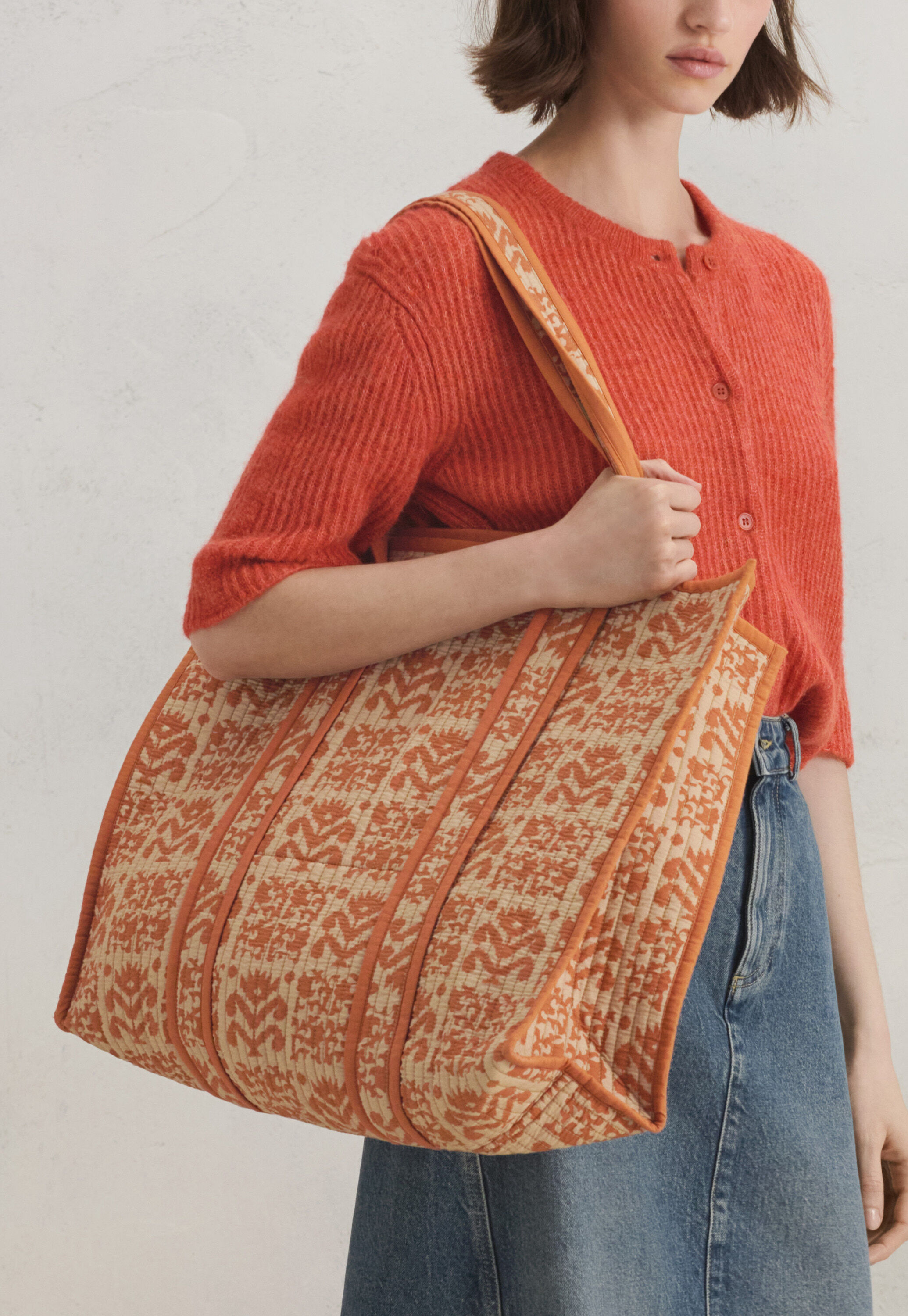 Printed quilted bag, Orange tan, large
