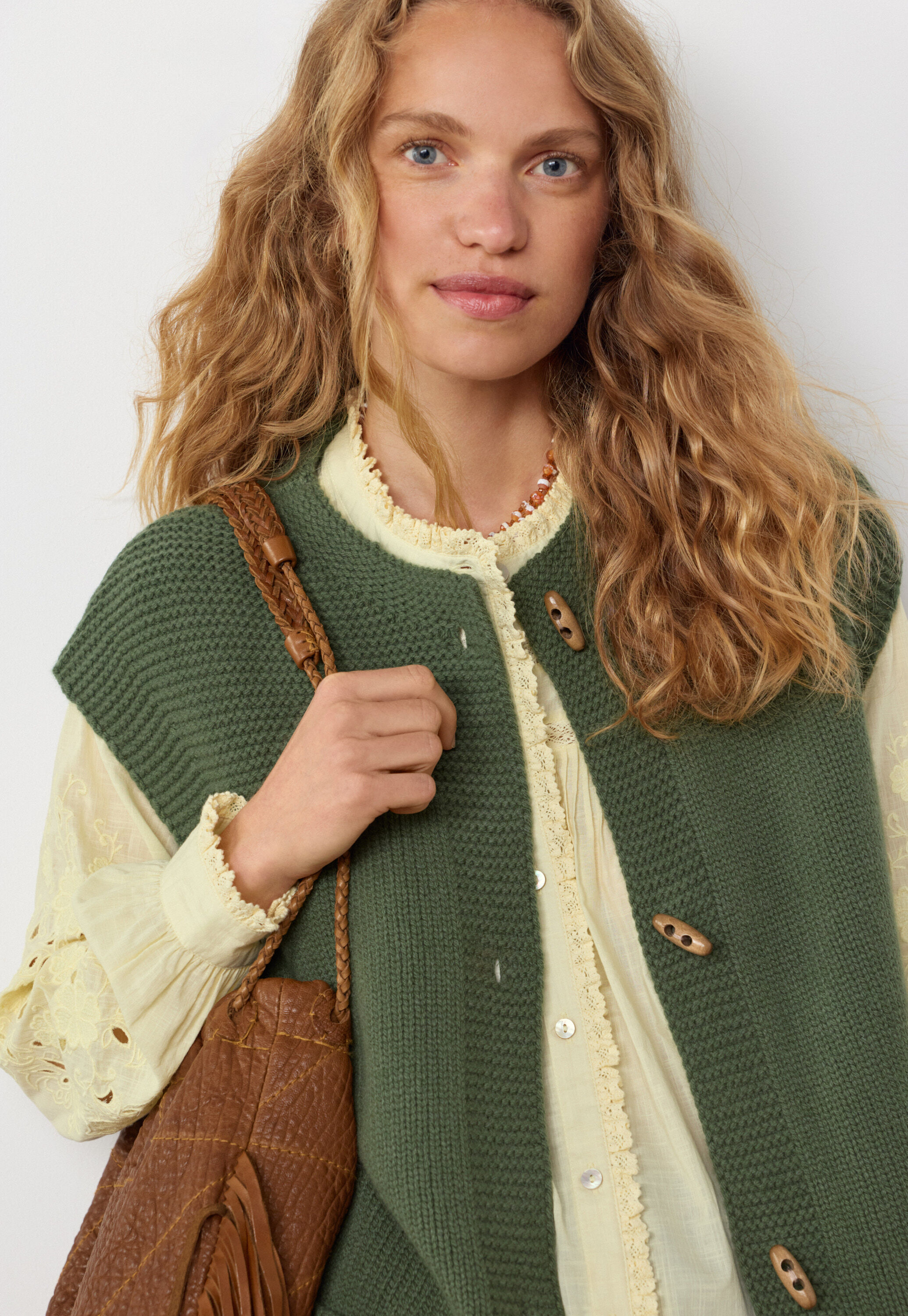 Tie-front cord top