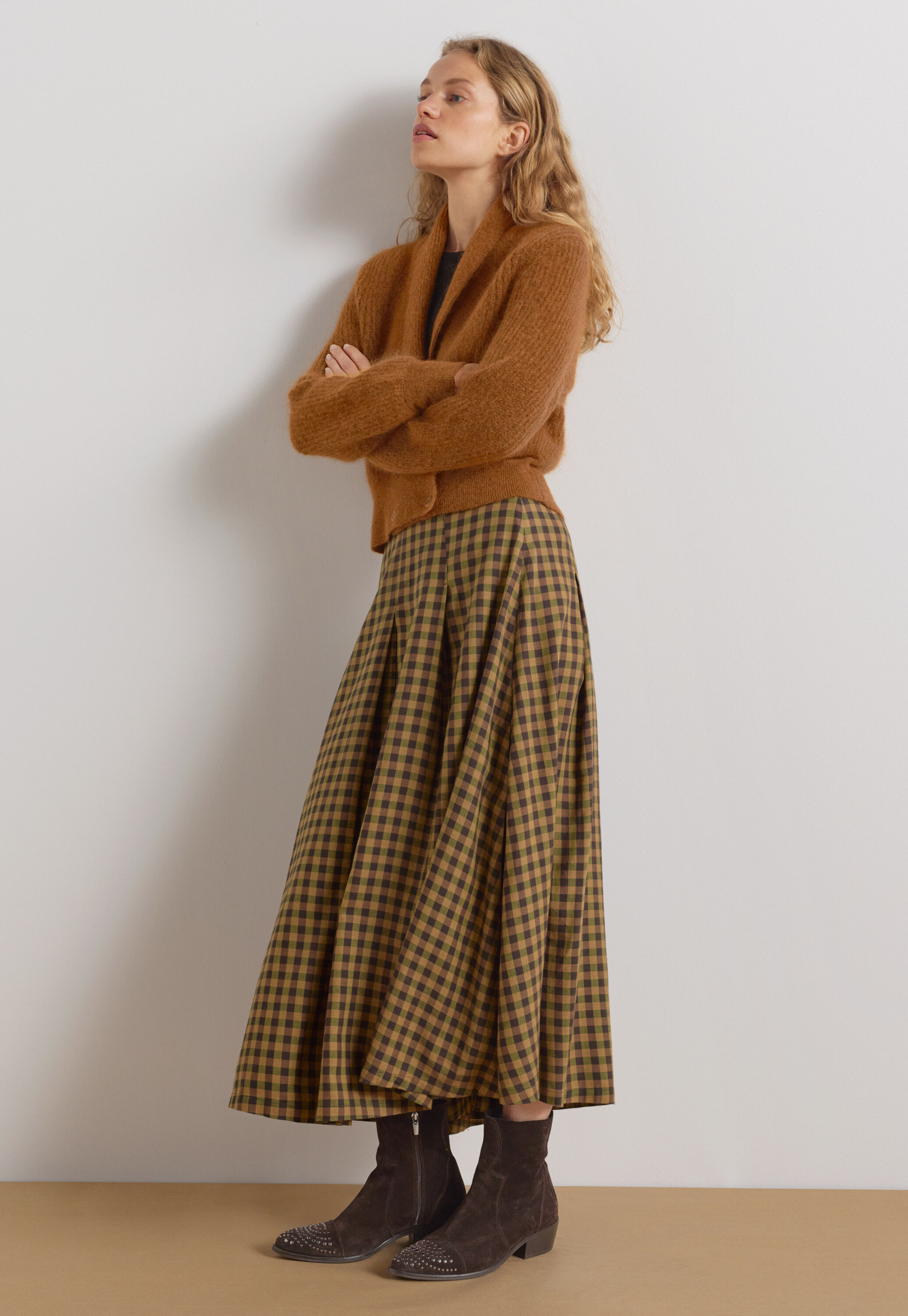 Tie-front cord top