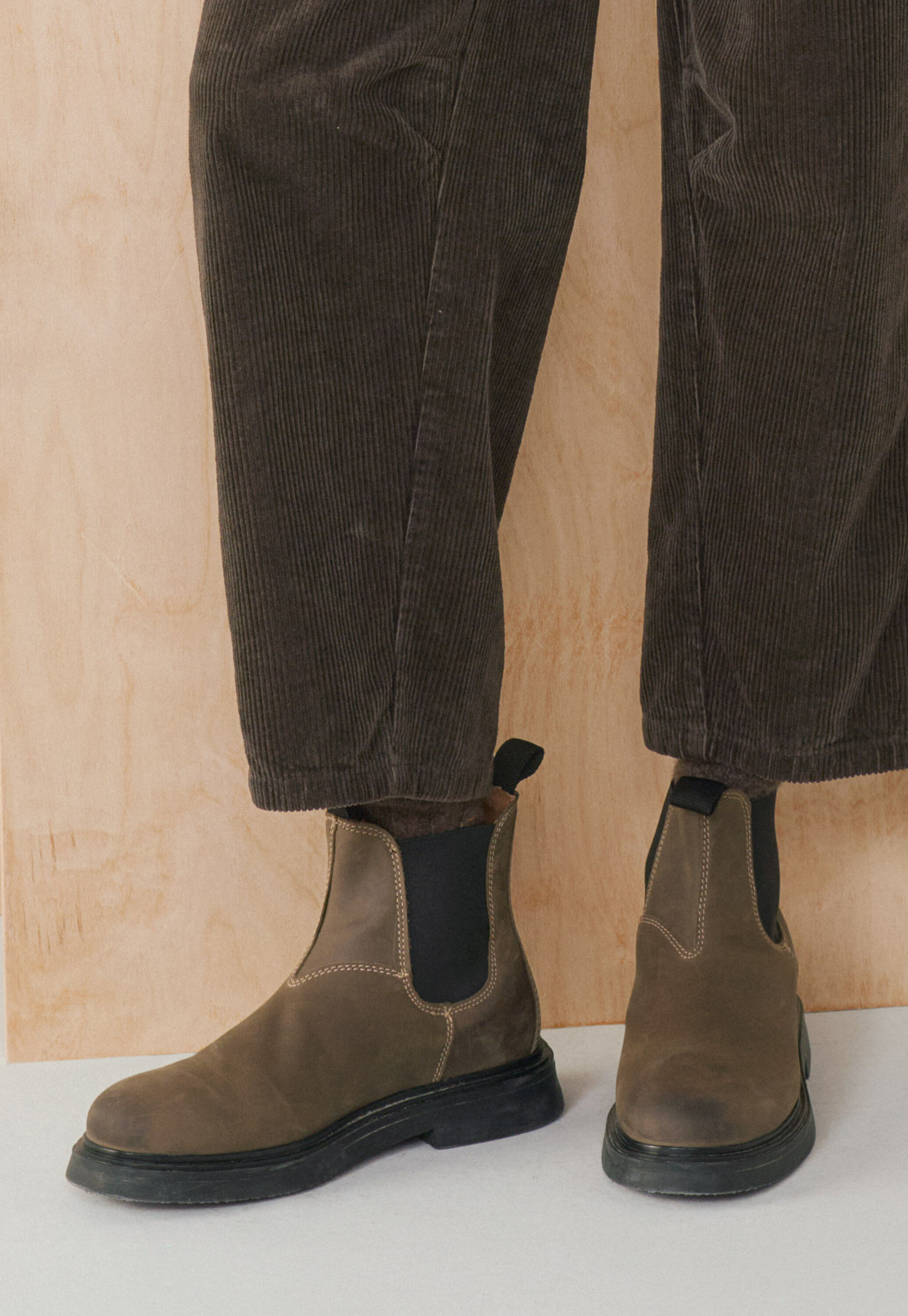 Chunky Chelsea boots