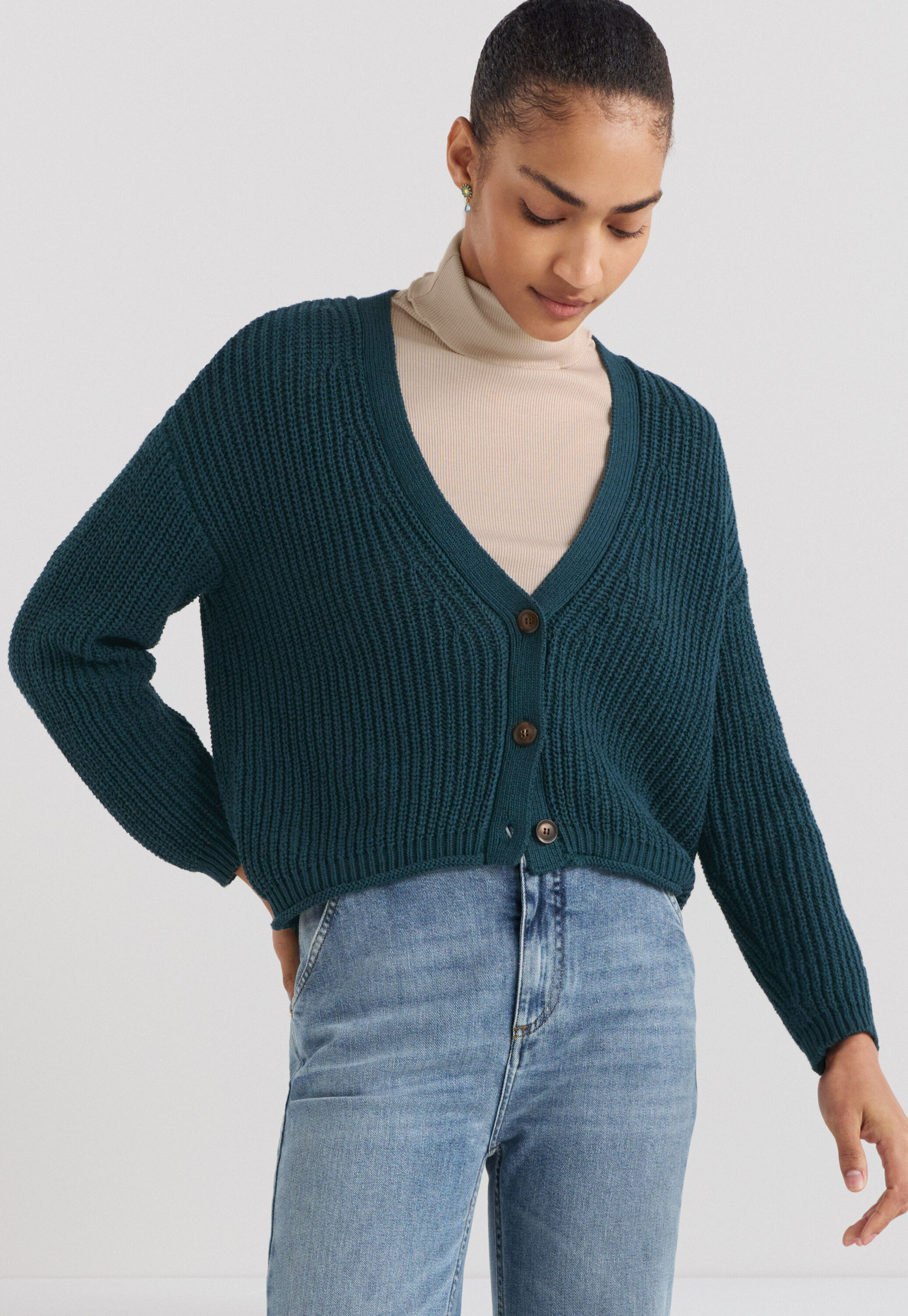 Tie-front cord top