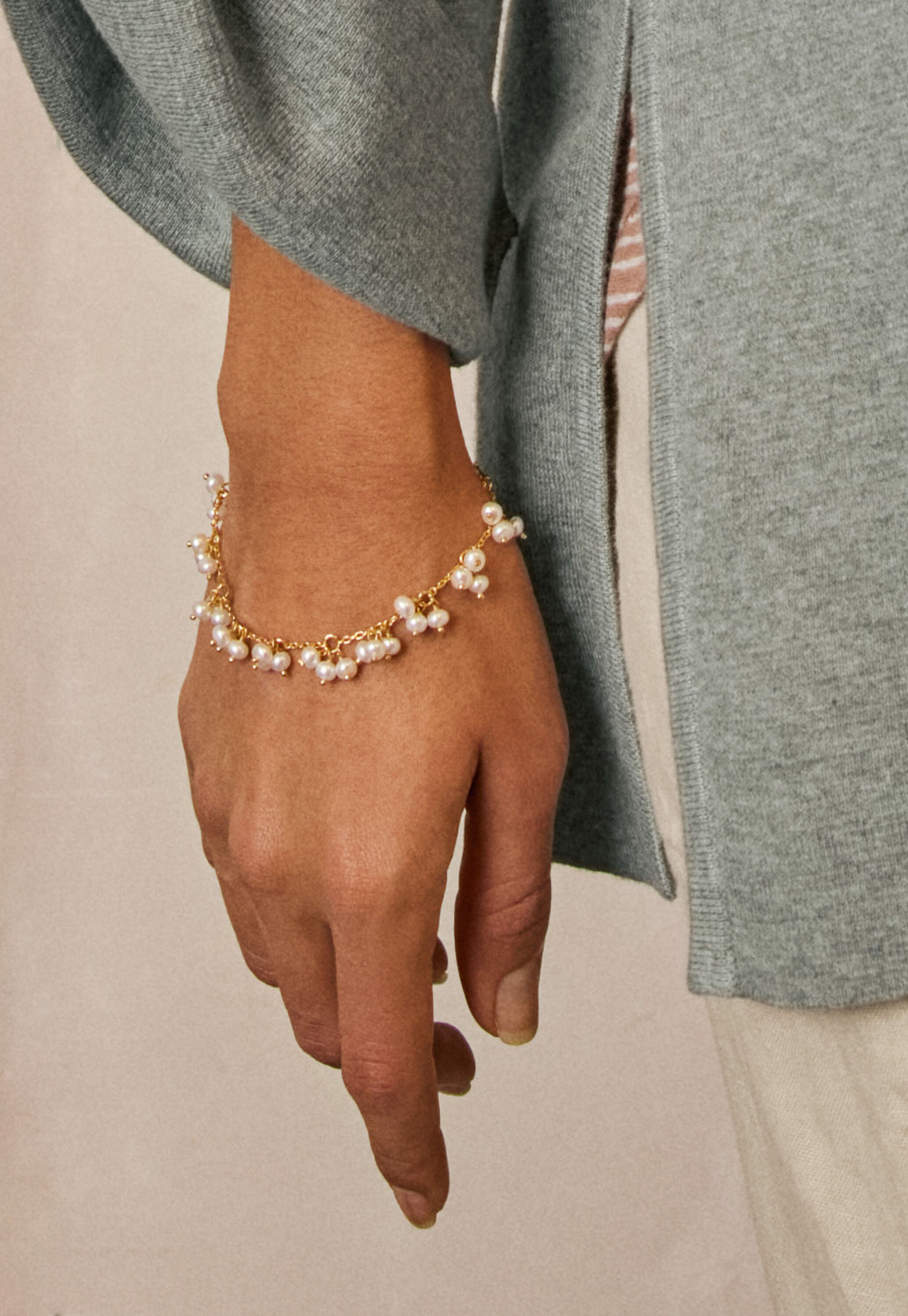 Mini-pearl bracelet