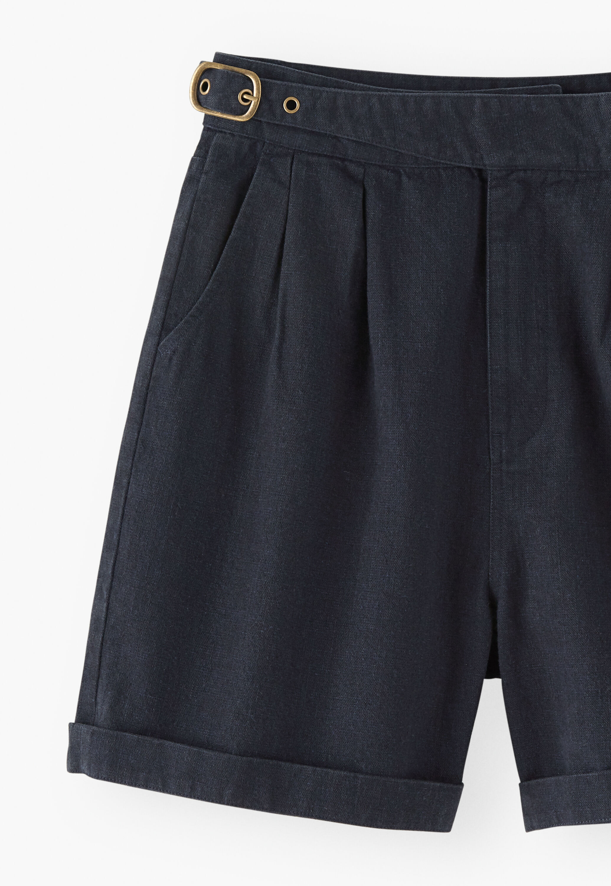 Buckle shorts