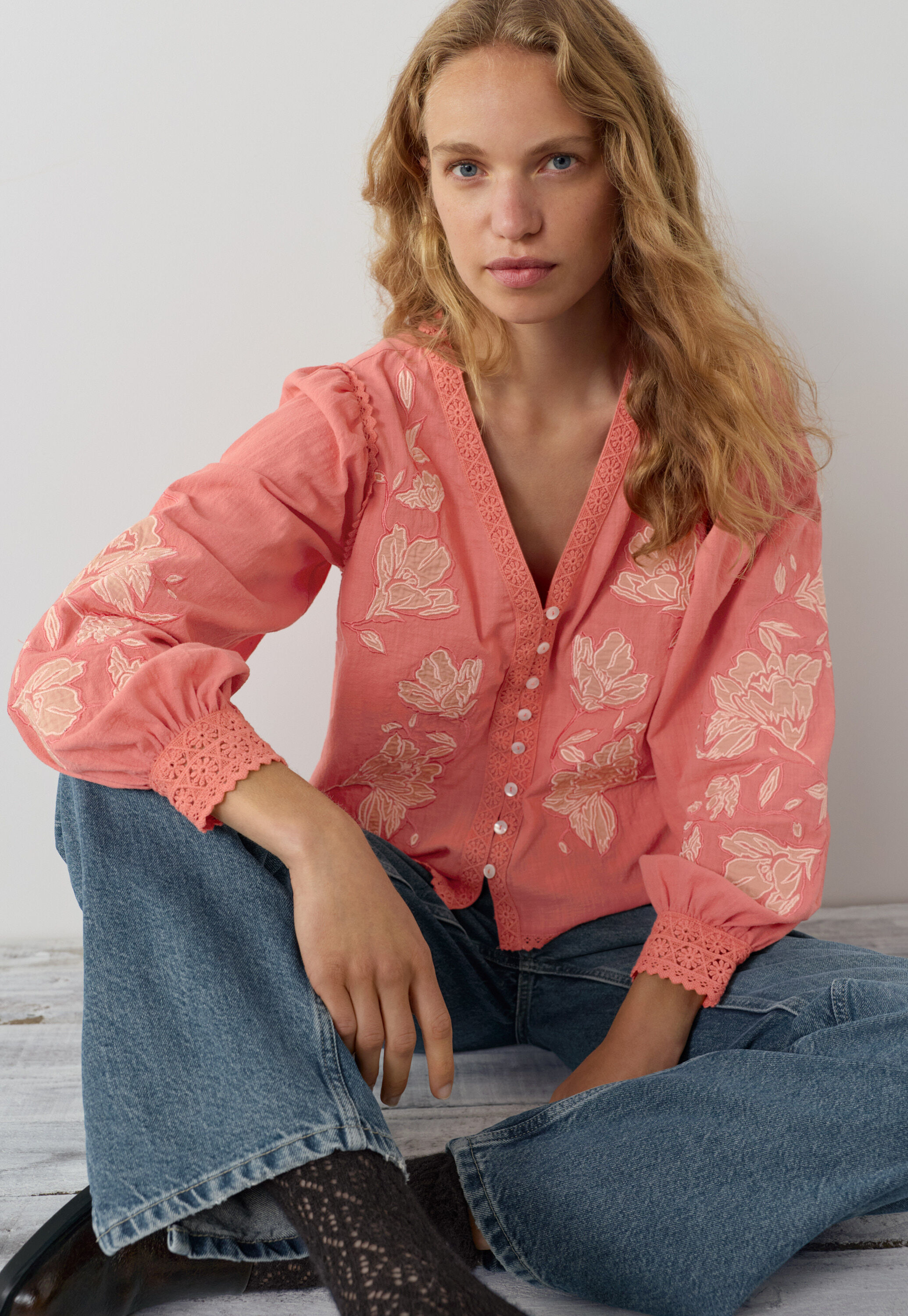 Applique blouse