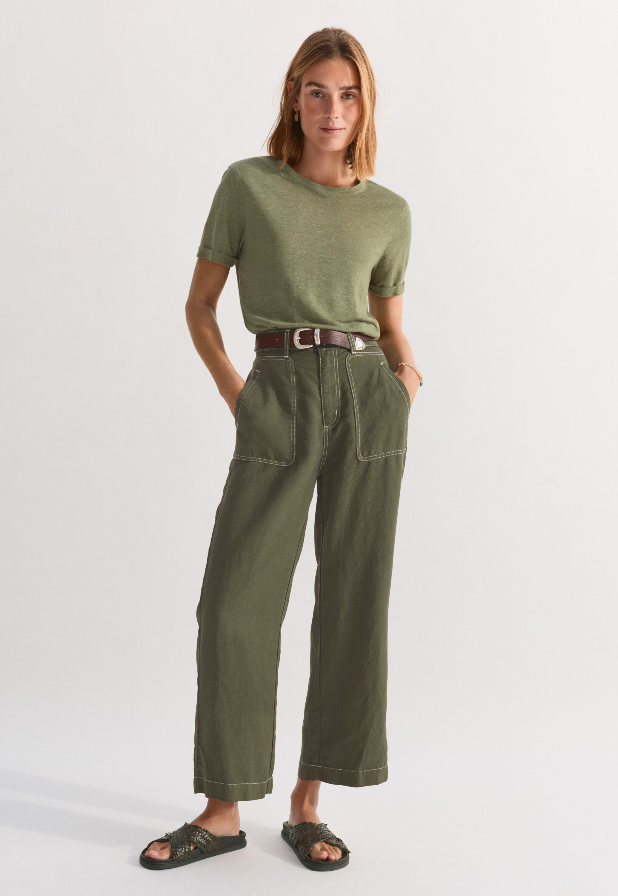 Cropped trousers