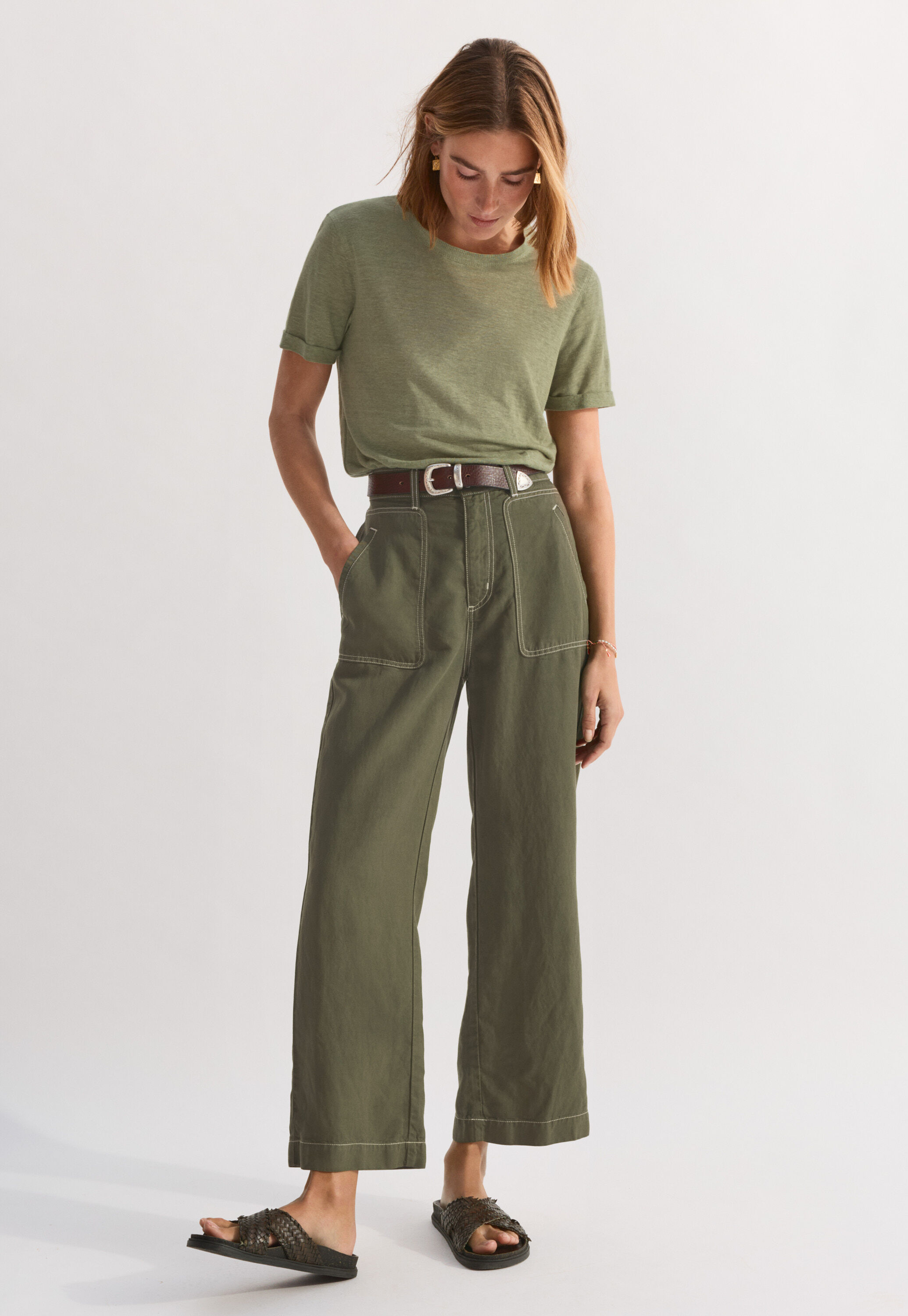 Cropped trousers