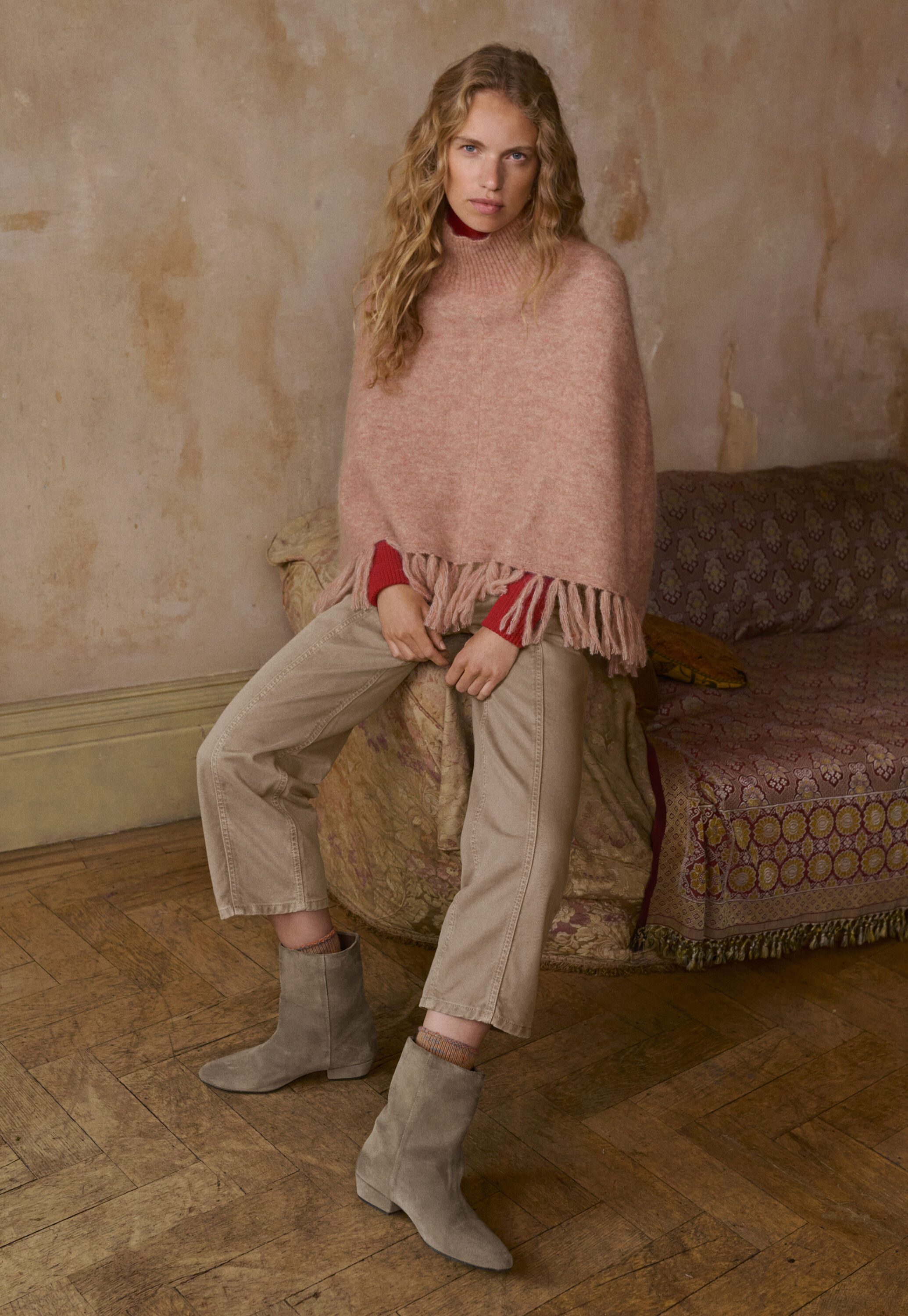 Tassel poncho