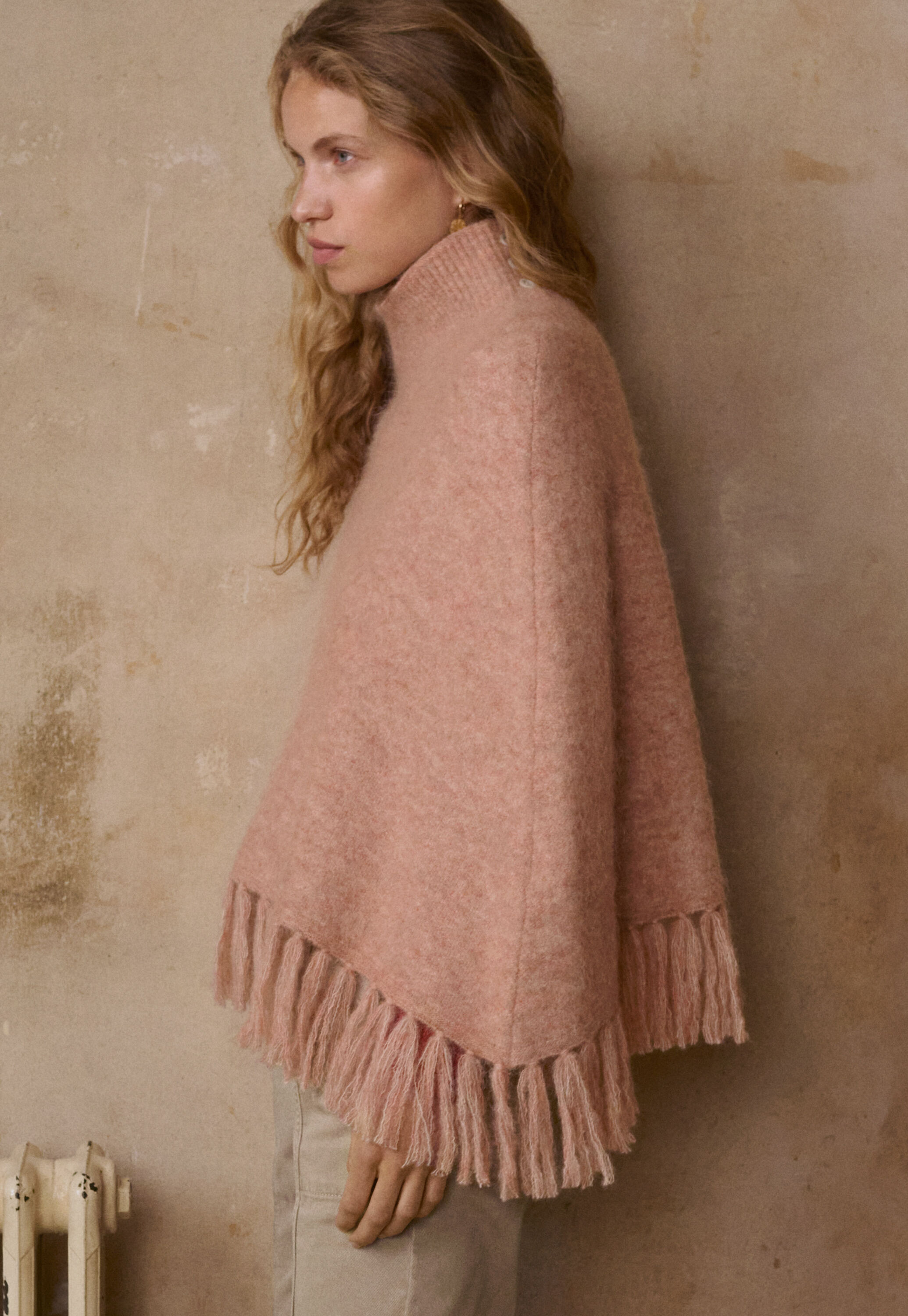 Tassel poncho