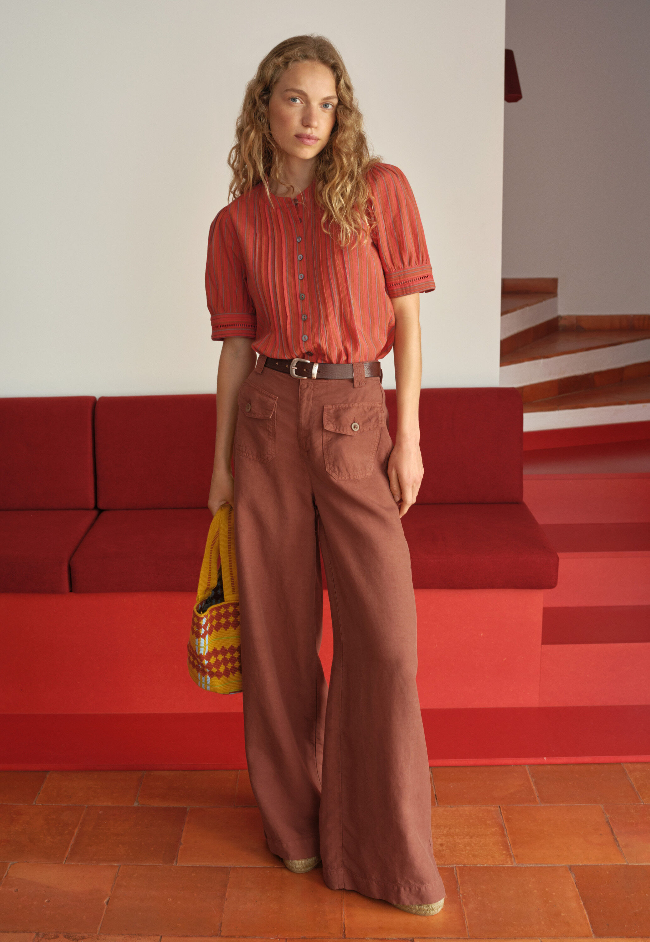 Wide-leg trousers