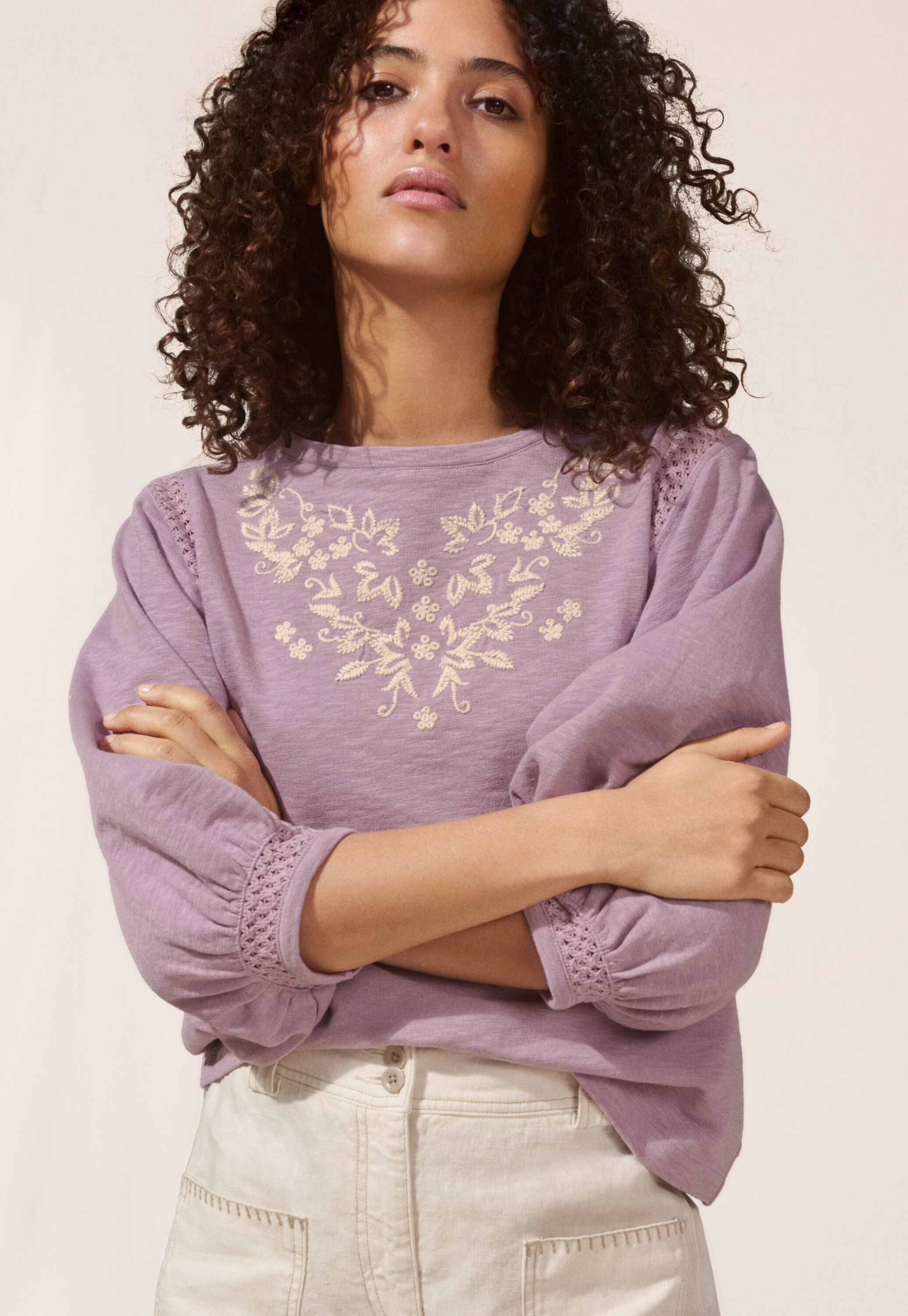 Embroidered sweatshirt