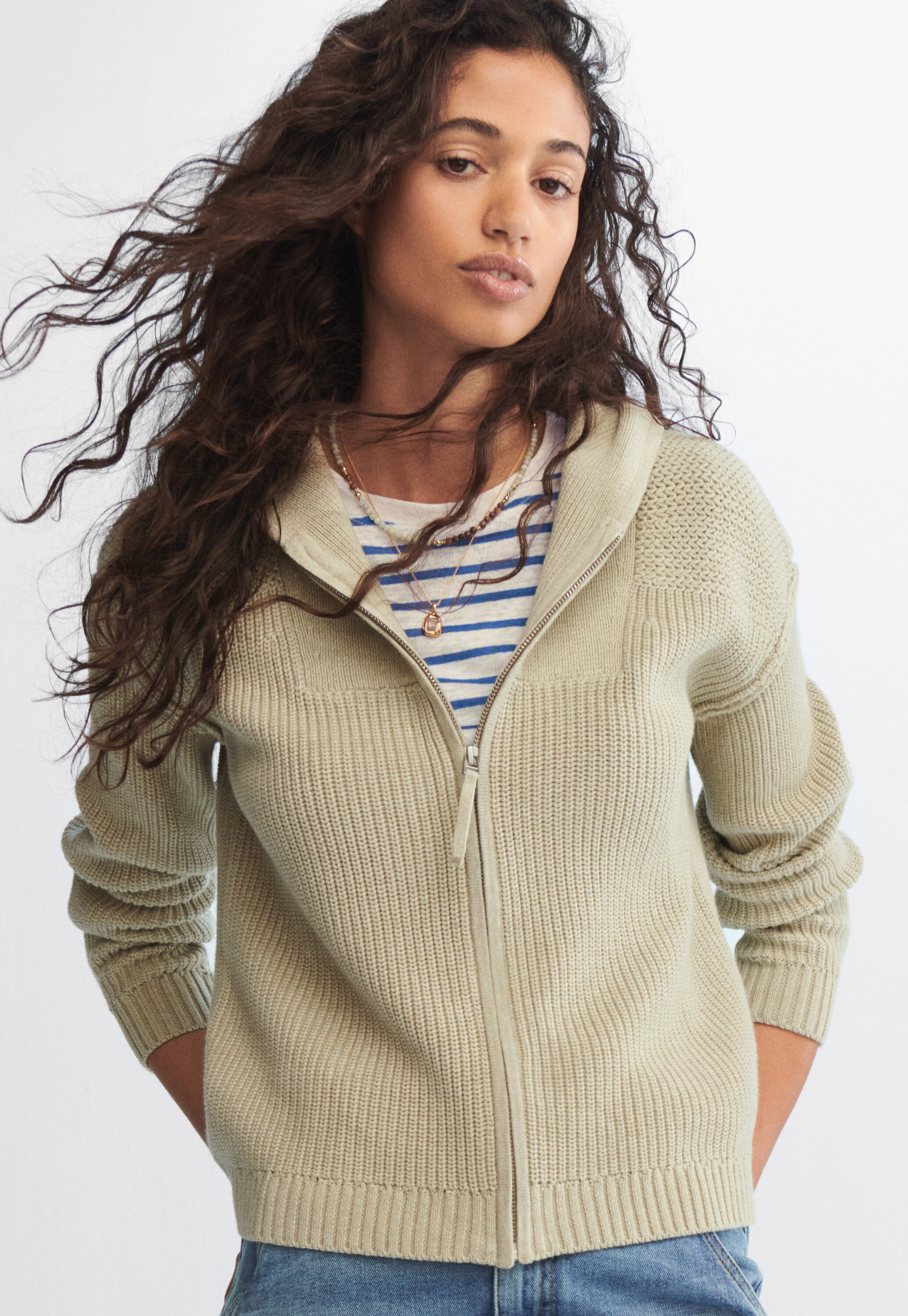 Knitted hoodie